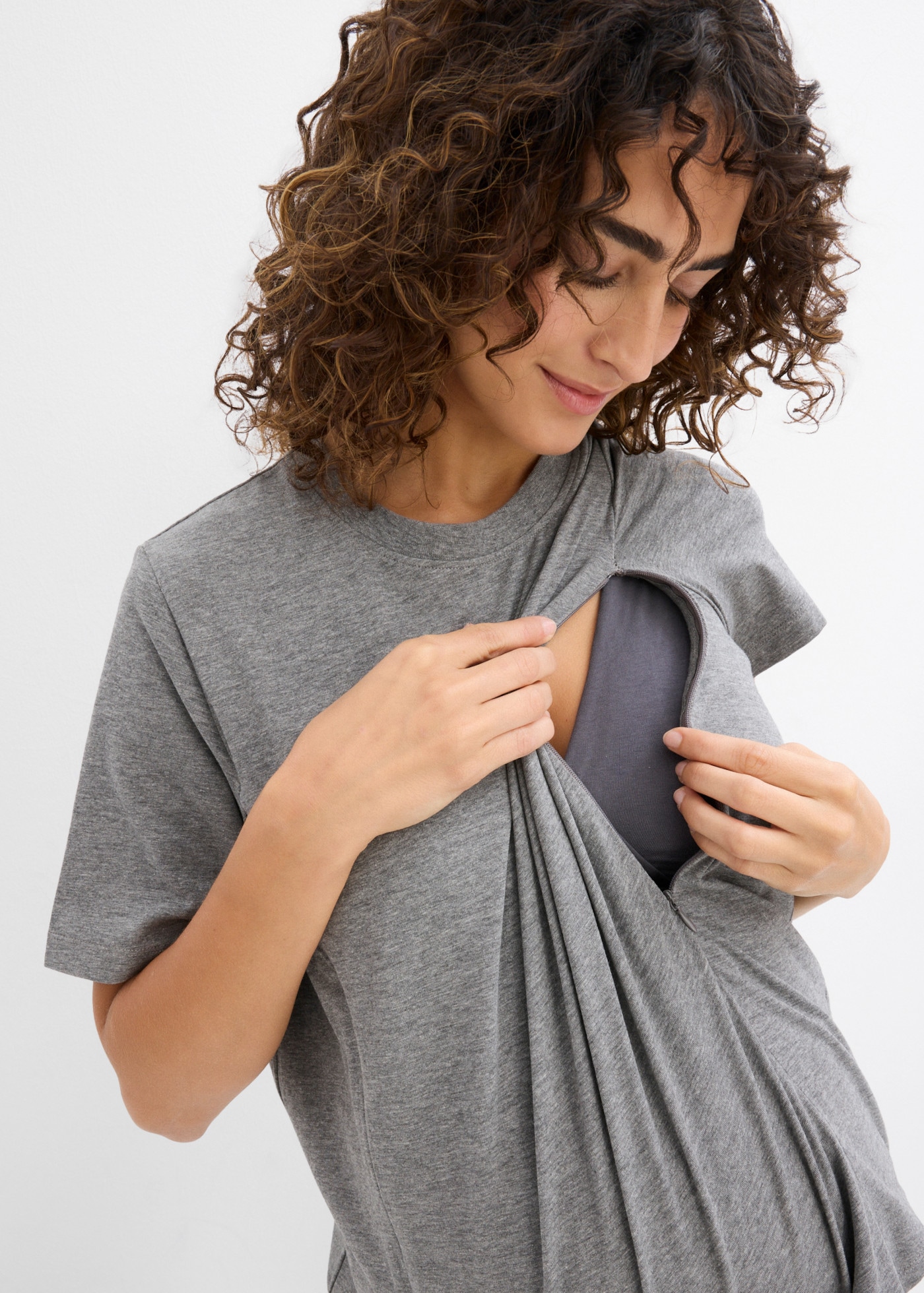 bonprix Umstandsshirt mit Reißverschlüssen zum Stillen, Rundhalsausschnitt, Kurzarm