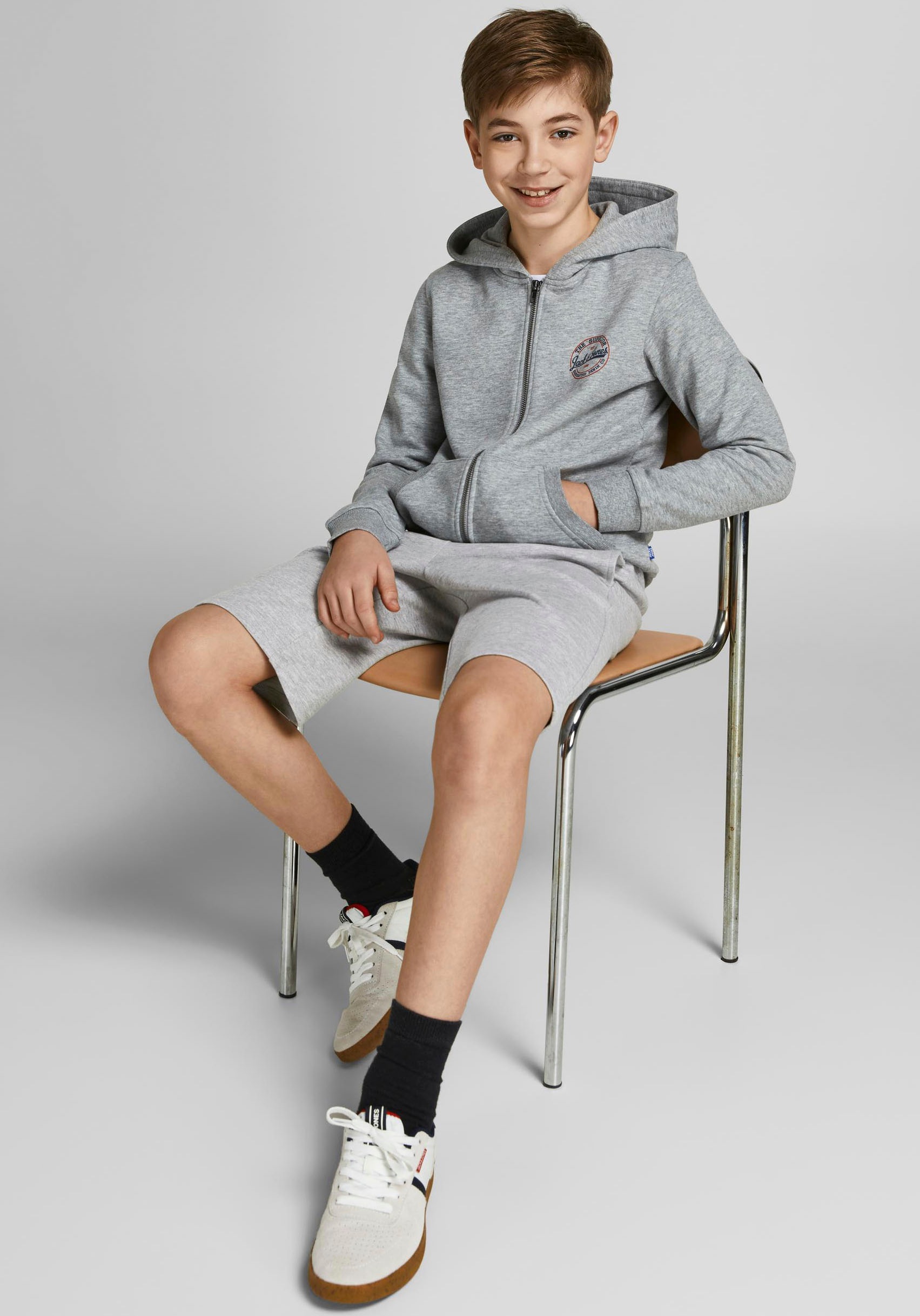 8. Bild von Jack & Jones Junior Sweatshorts »JPSTBASIC SWEAT SHORTS SN«