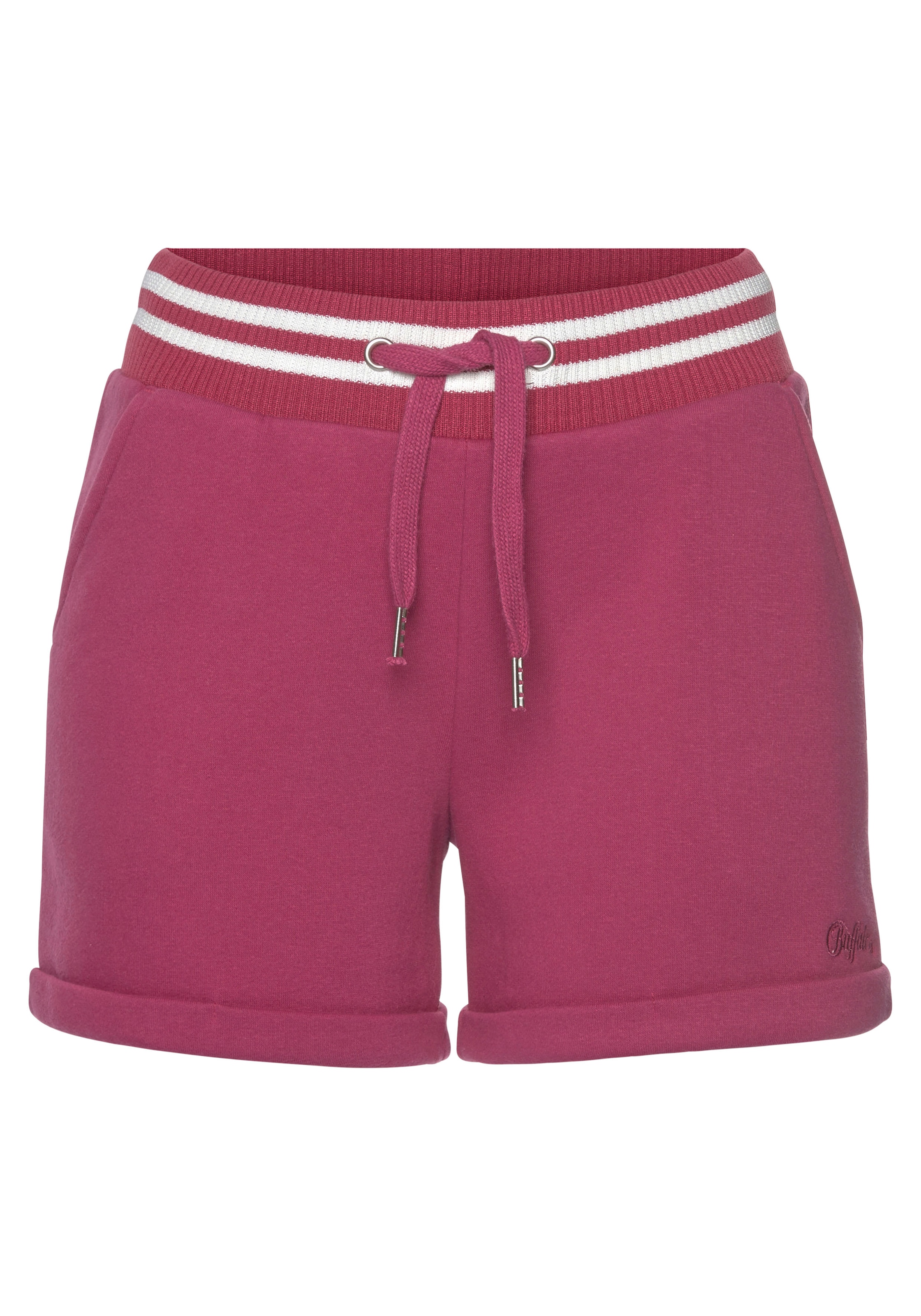 Buffalo Sweatshorts, mit Logostickerei und seitlichen Taschen, Loungeanzug