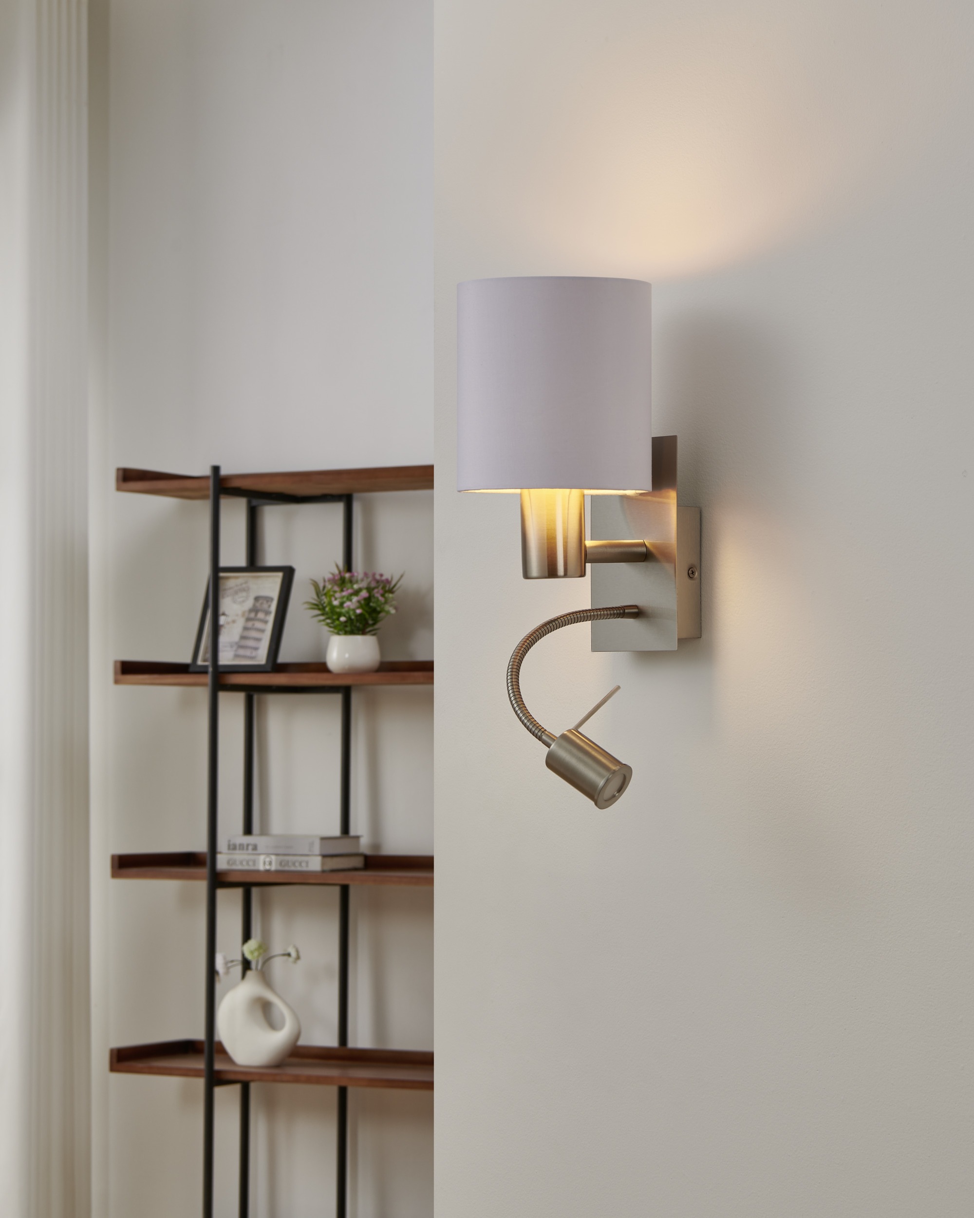 EGLO Wandleuchte »PASTERI Wandlampe - Stahl - E27;LED - 1X40W;1X3,8W - IP20« E27 1 Stk. Warmweiß Wandstrahler, Wandspot, Wohnzimmer, Schlafzimmer, L15 x H38 x AL19,5cm