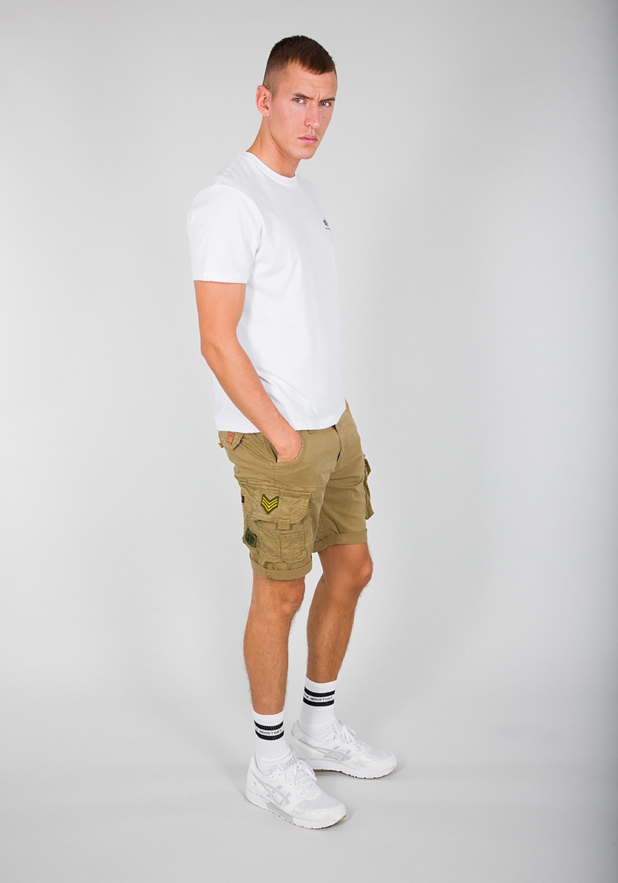 3. Bild von Alpha Industries Shorts »Alpha Industries Men - Pants & Shorts Crew Short Patch«