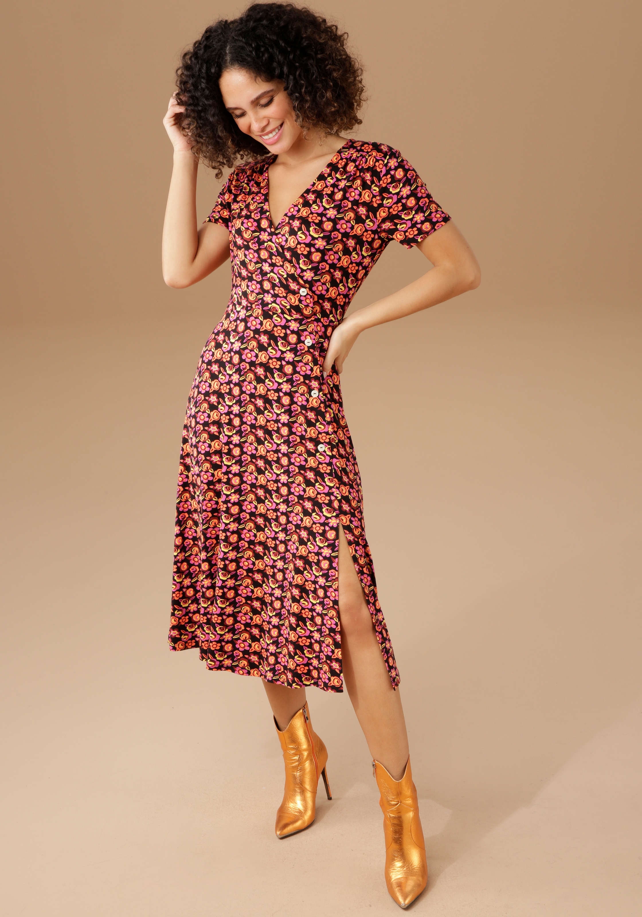 Aniston bestellen mit Jerseykleid, farbenfrohen Blüten bedruckt online CASUAL