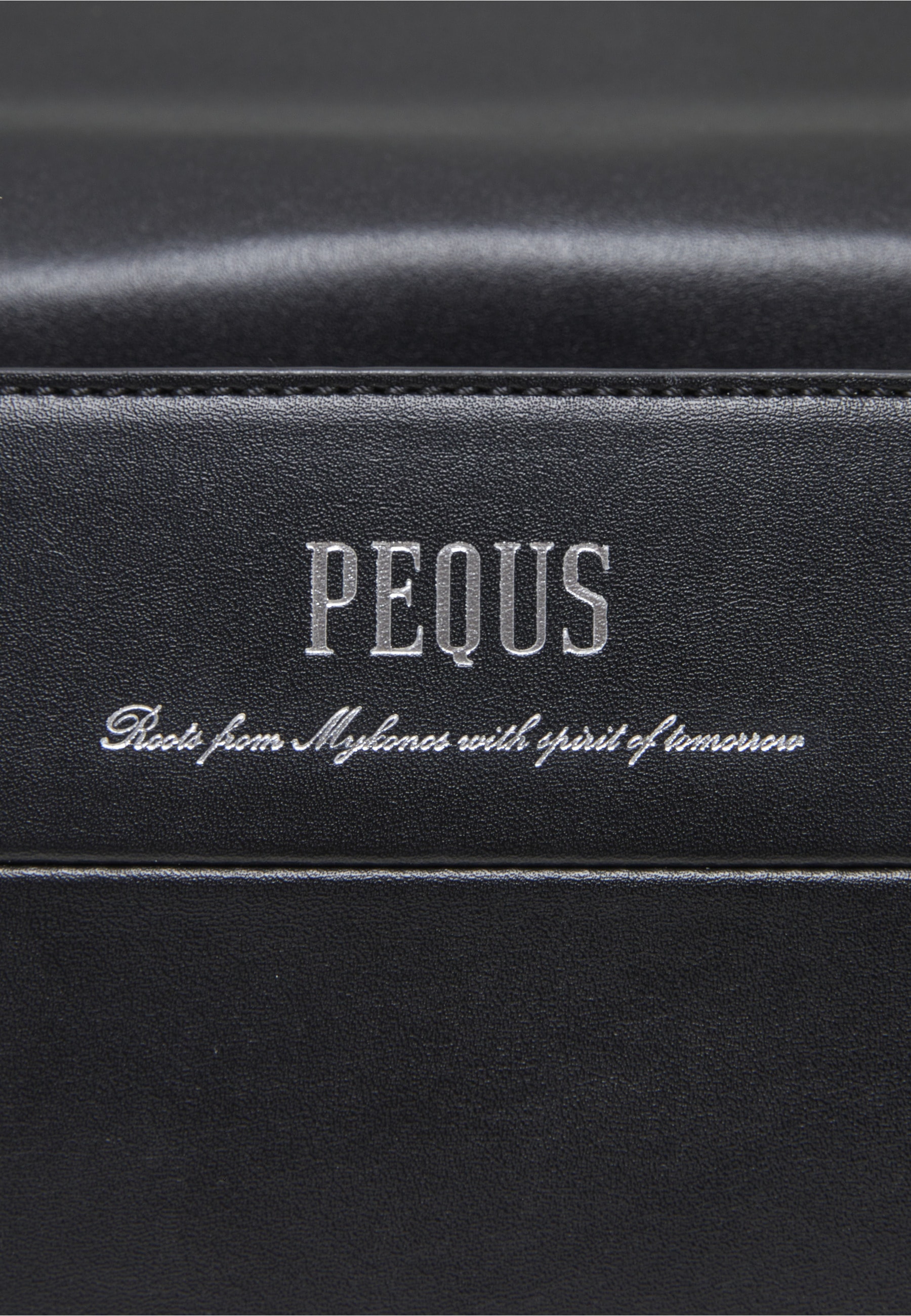 PEQUS Beuteltasche »PEQUS PEQUS Leíos Mini Handbag«