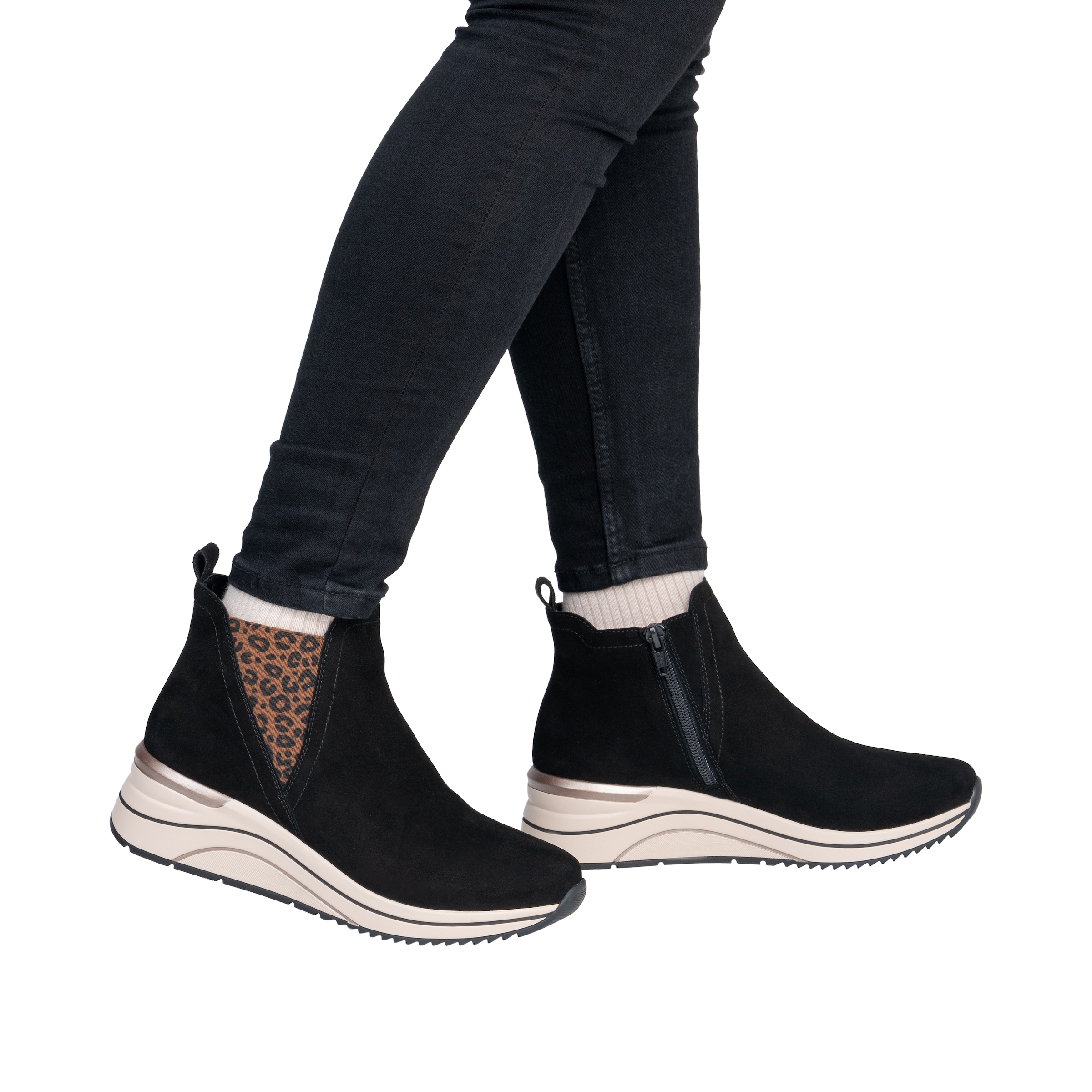 Remonte Keilstiefelette  Boots, Chelseaboots, Plateaustiefelette mit Leo-Stretcheinsatz