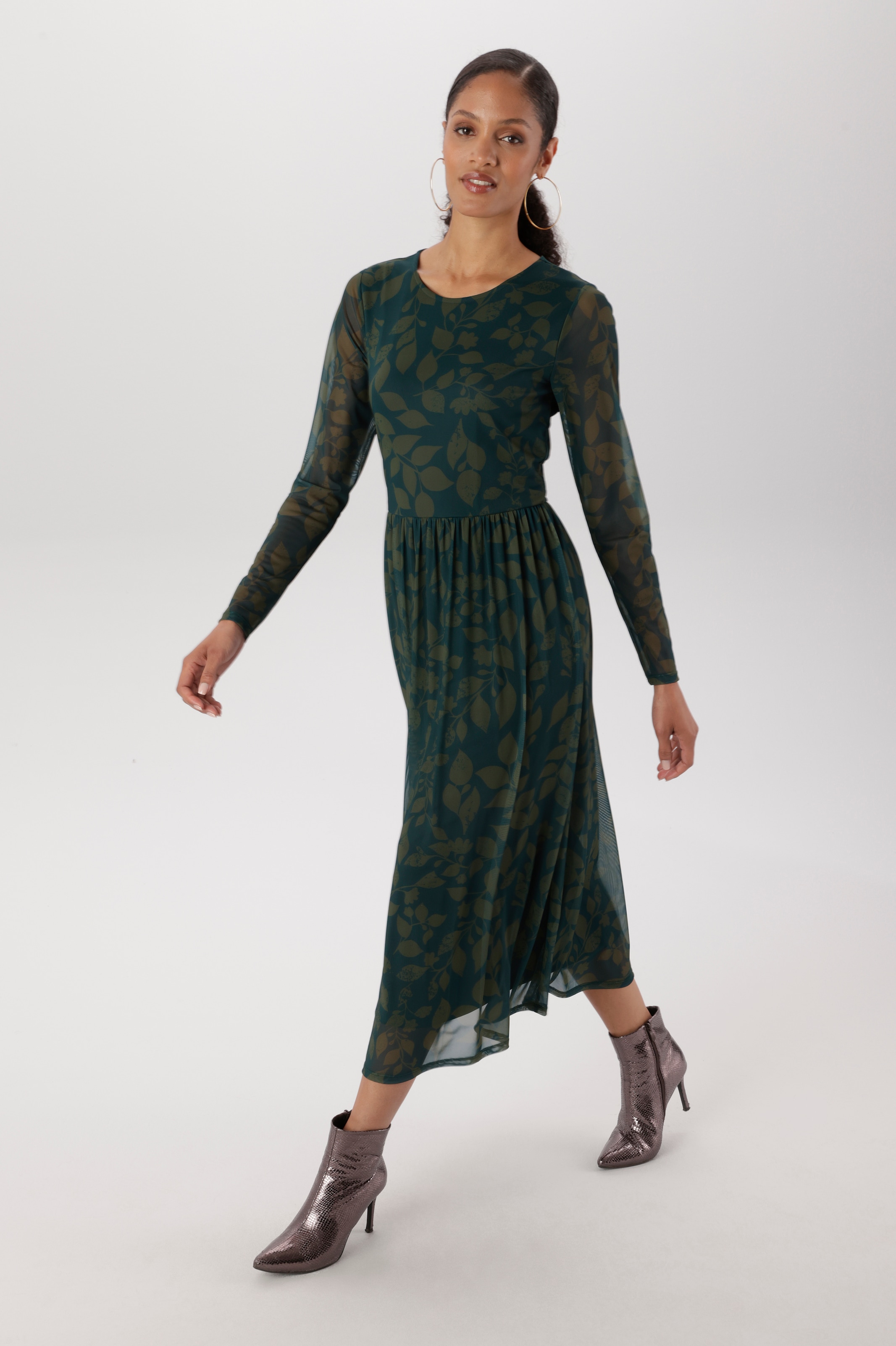 Aniston SELECTED Midikleid mit floraler, fantasievoller Blättermuster