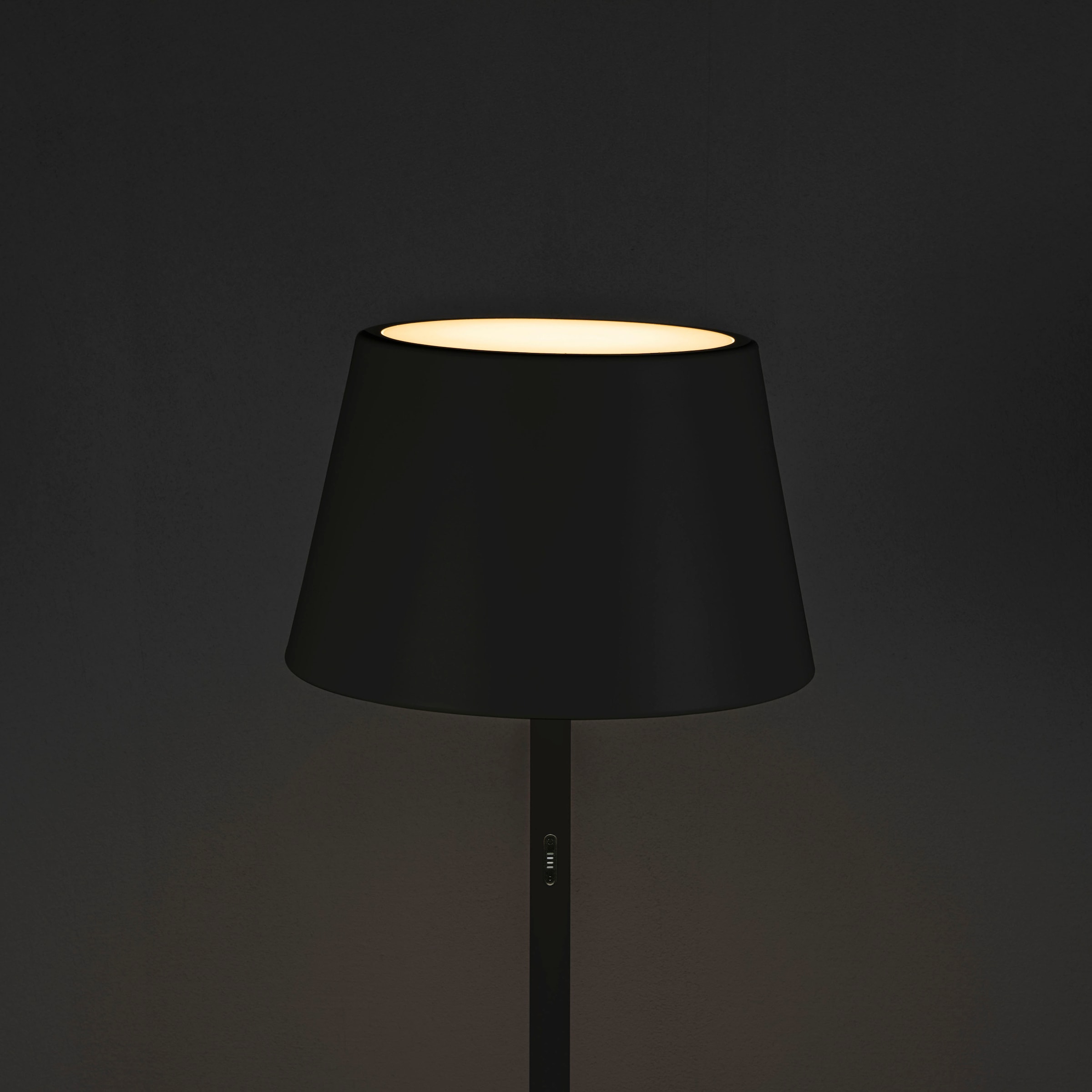 KONSTSMIDE LED Stehlampe »Pomezia«, Leuchtmittel LED-Modul | LED fest integriert, Pomezia LED USB-Stehlampe, 2700K/3000K/4000K, dimmbar