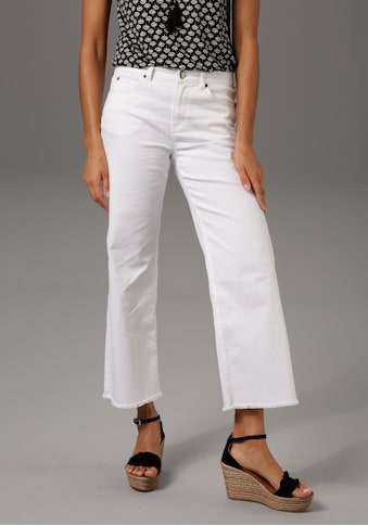 Aniston CASUAL 7/8-Jeans, mit leicht ausgefranstem Beinabschluss kaufen