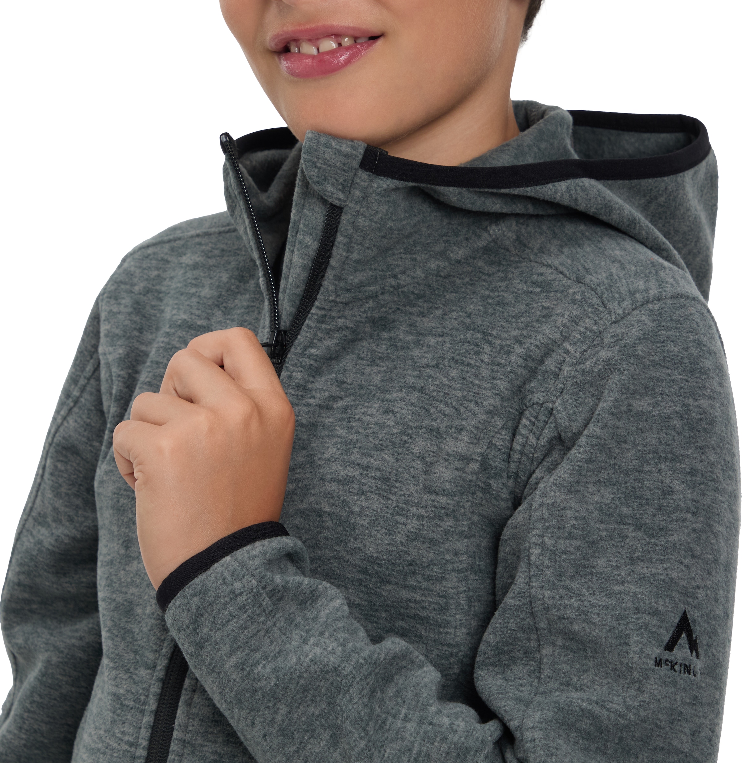 McKINLEY Fleecejacke »JU.-FLEECE-JACKE CHOCO FZ HD FL B« mit Kapuze mit Kapuze, aus Polyester, hüftbedeckende Länge