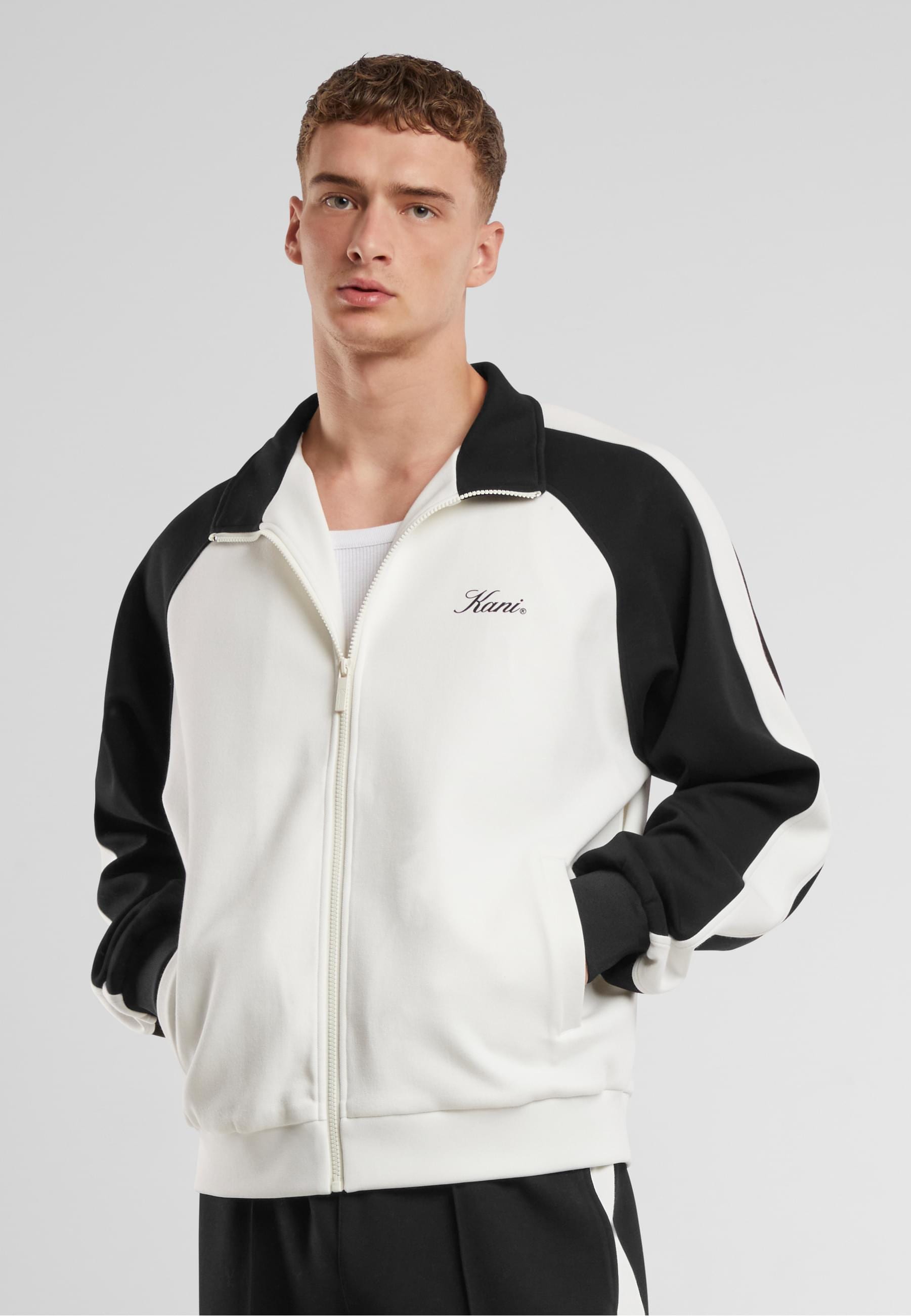 Karl Kani Trainingsjacke »Karl Kani Kani Sidestripe Trackjacket« 1 Stk. tlg. ohne Kapuze
