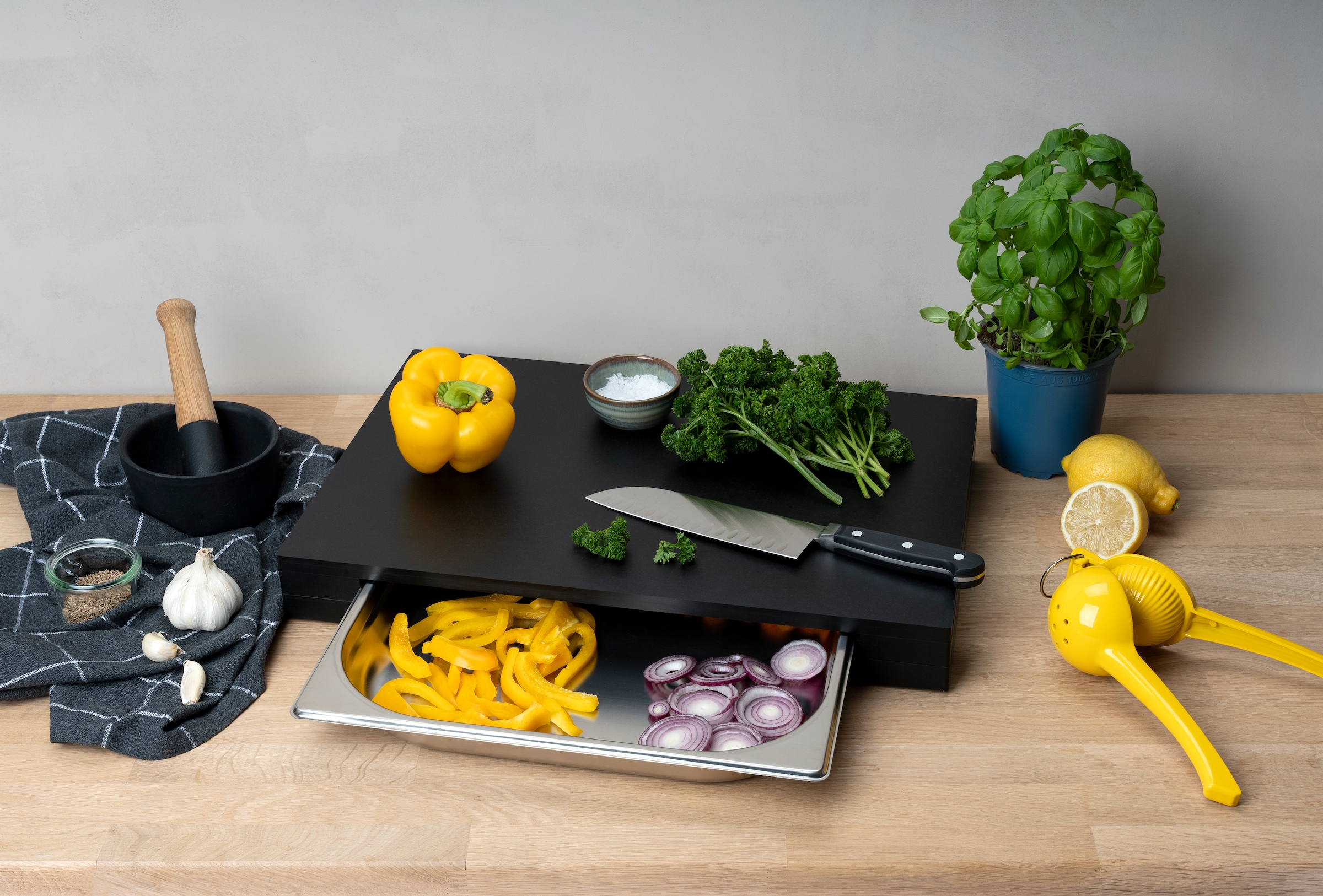 Continenta Schneidebrett mit Schublade, Duracore