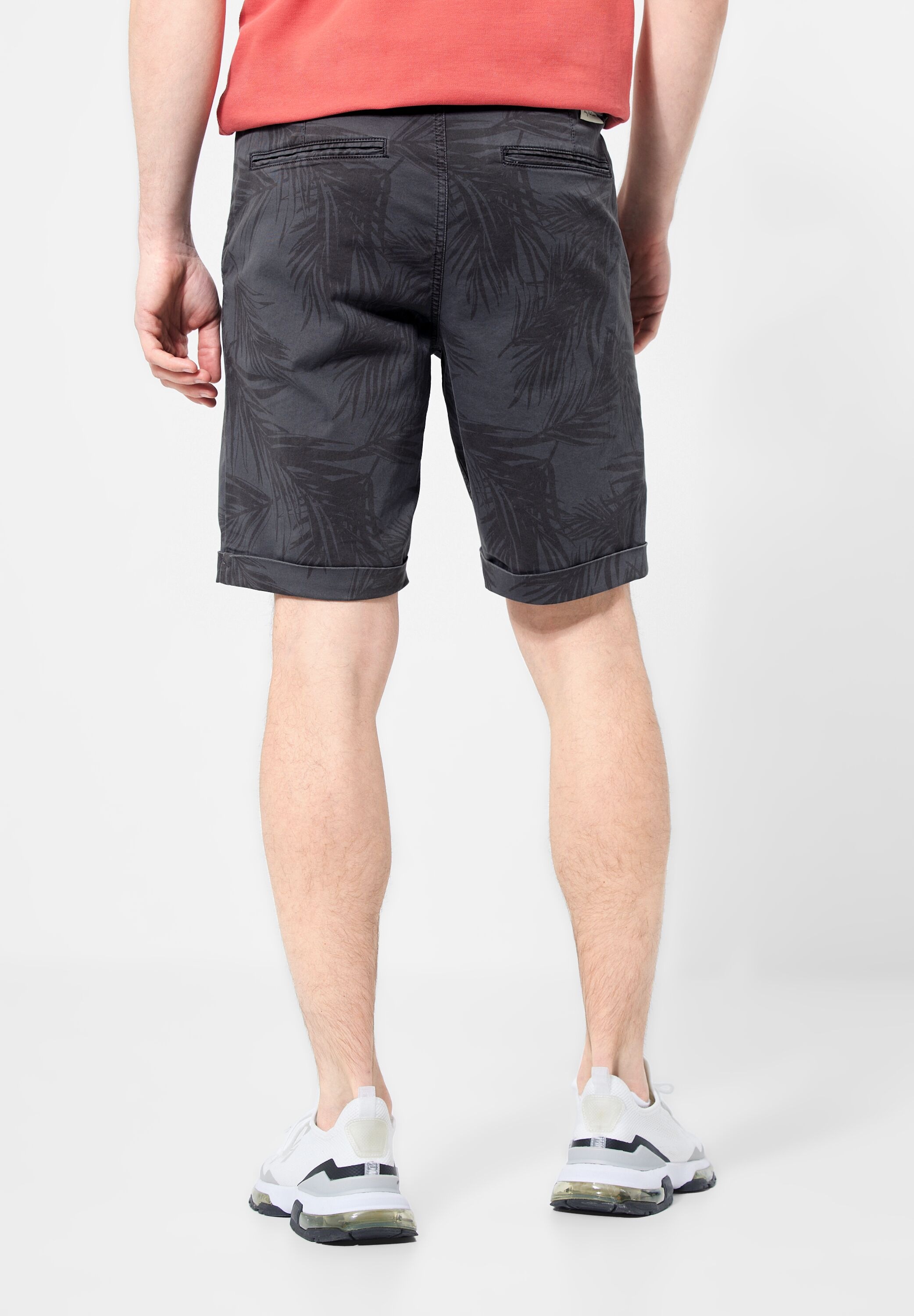 2. Bild von STREET ONE MEN Shorts, mit Blätterprint