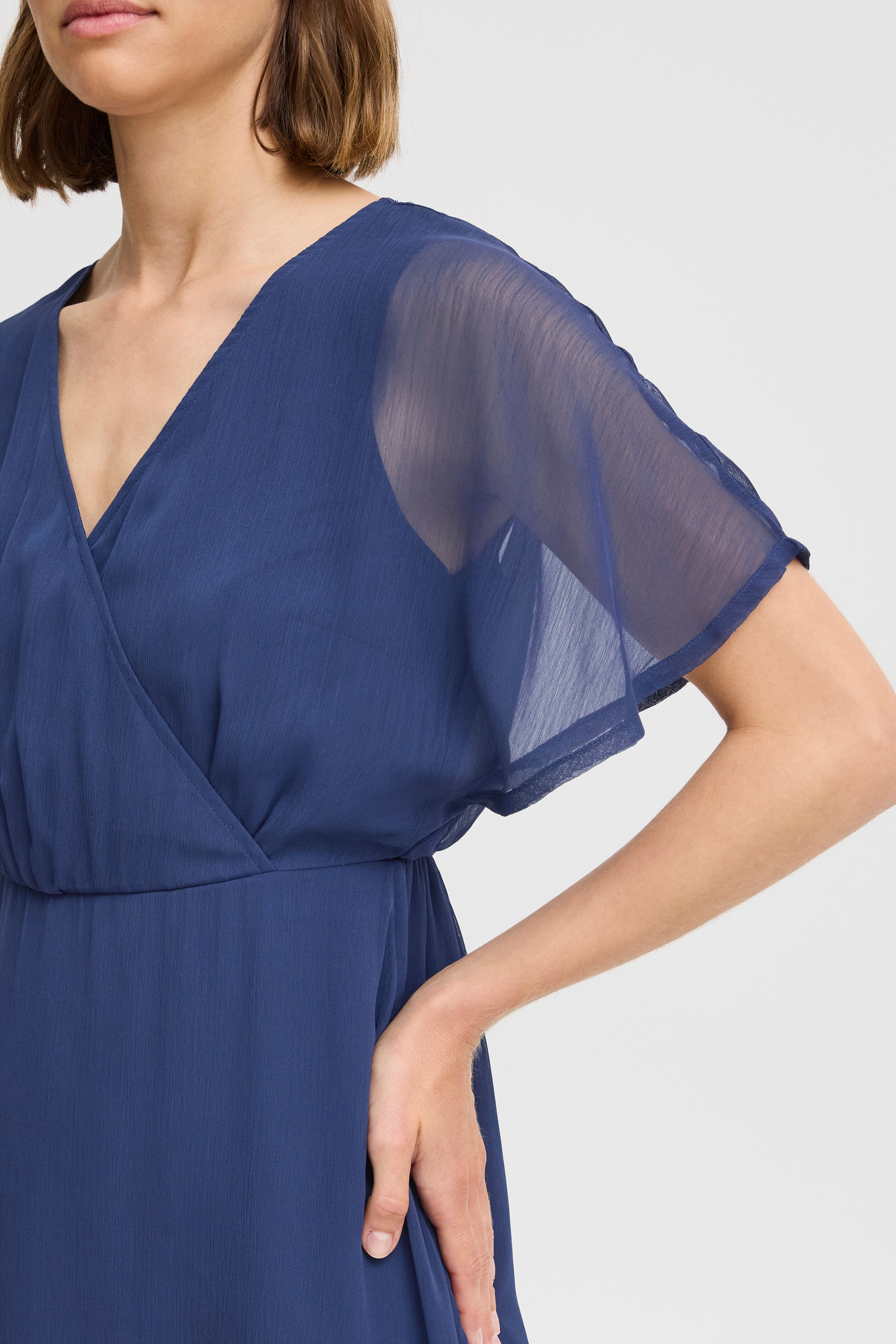 b.young Midikleid »Kleid BYIPOLNA«