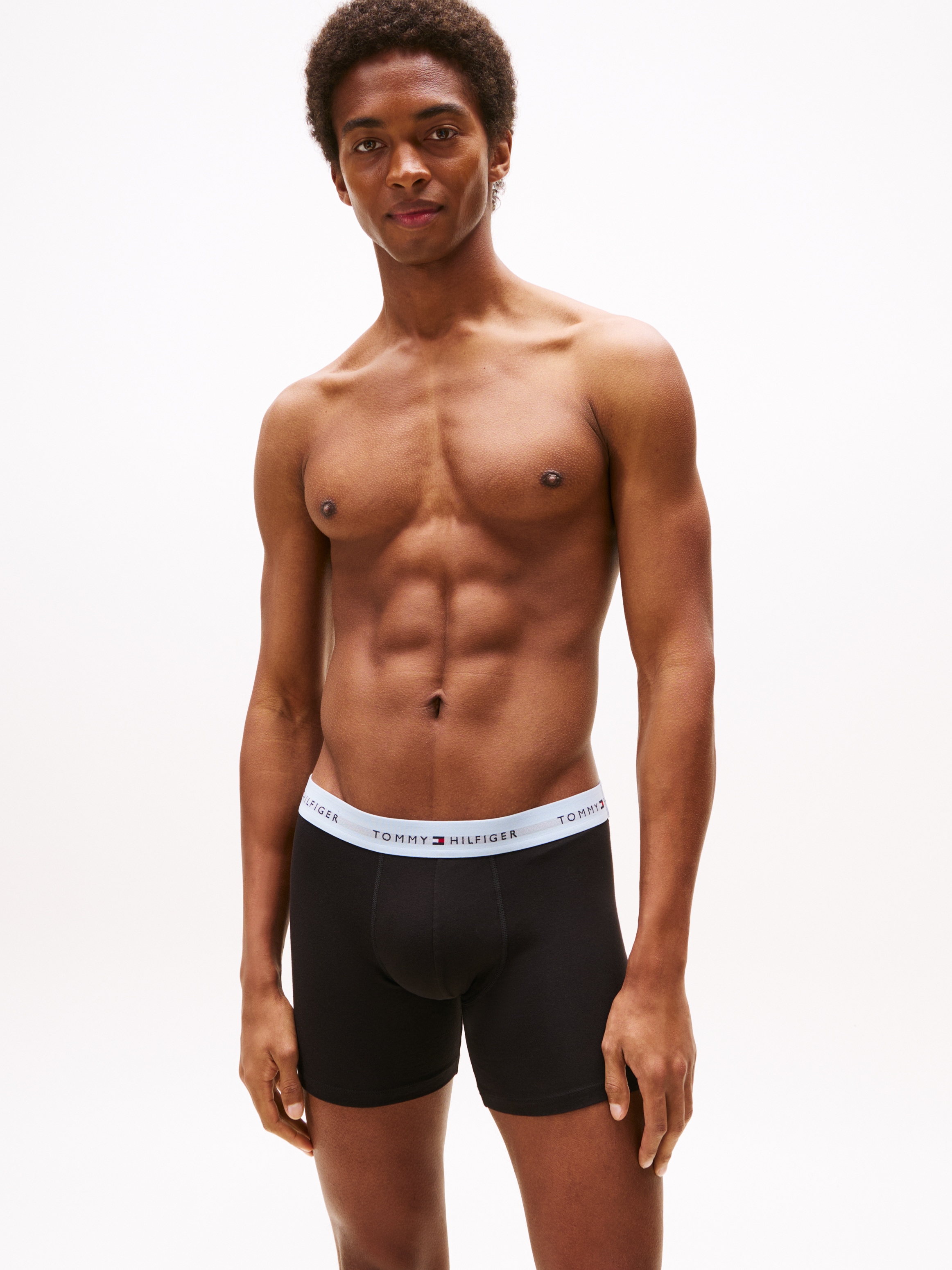 Tommy Hilfiger Underwear Boxershorts »3P BOXER BRIEF WB« Packung, 3er-Pack, 3 Stk. mit kontrastfarbenem Logobund