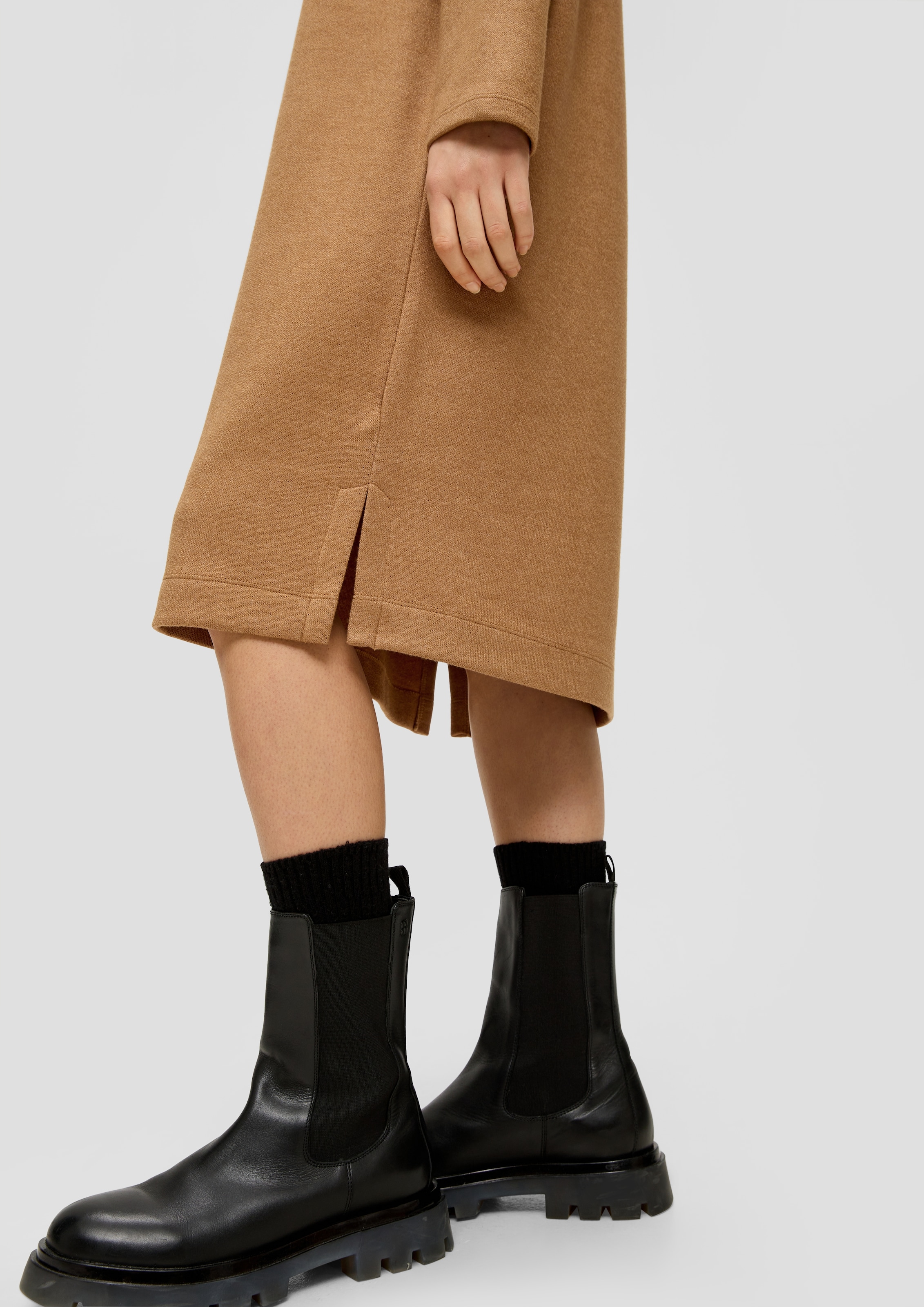 s.Oliver Sweatkleid, mit Seitenschlitz