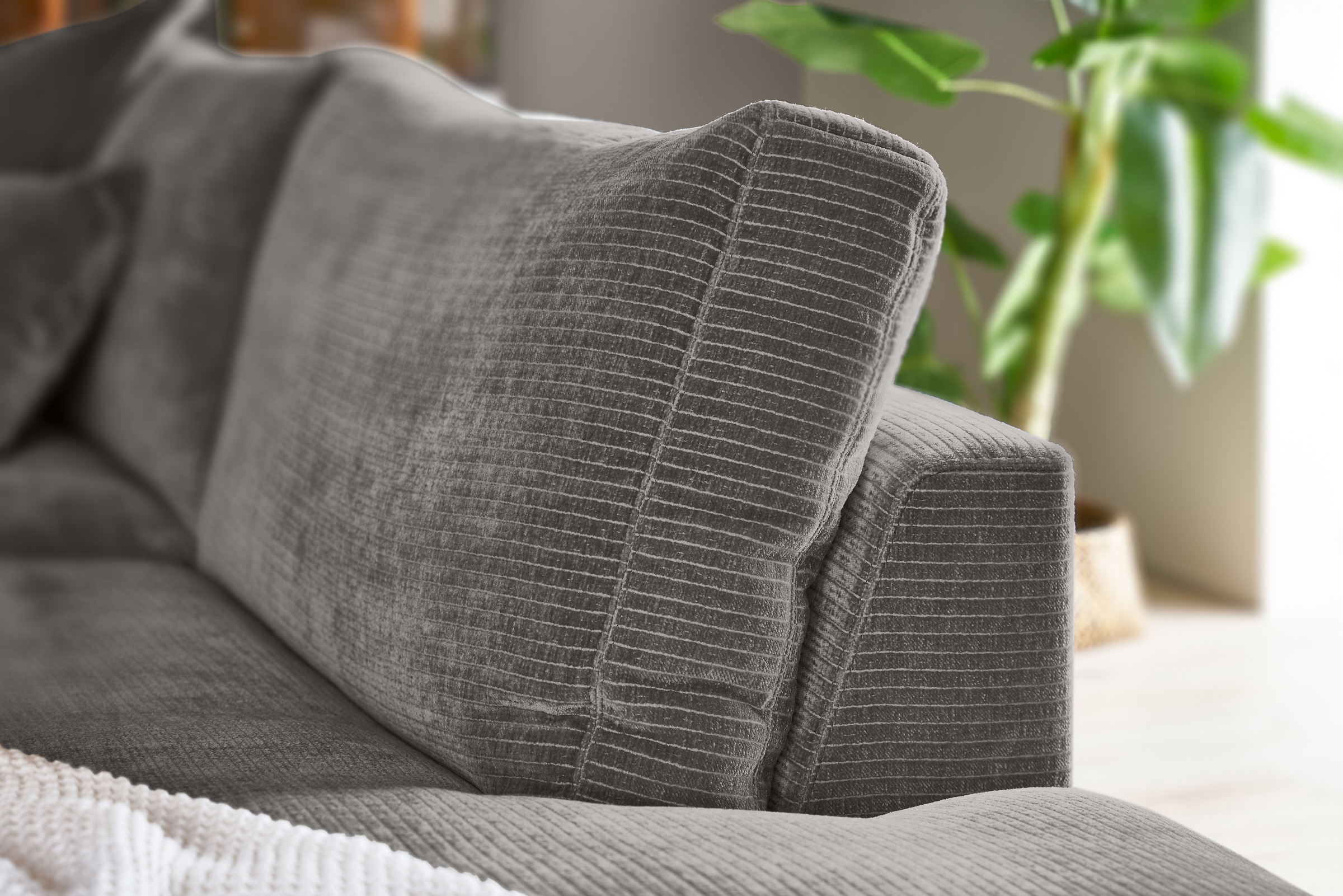 Musterring Ecksofa »Lucia«, verschiedene Farben, großer Longchair mit Armlehne, B330 x T190 cm