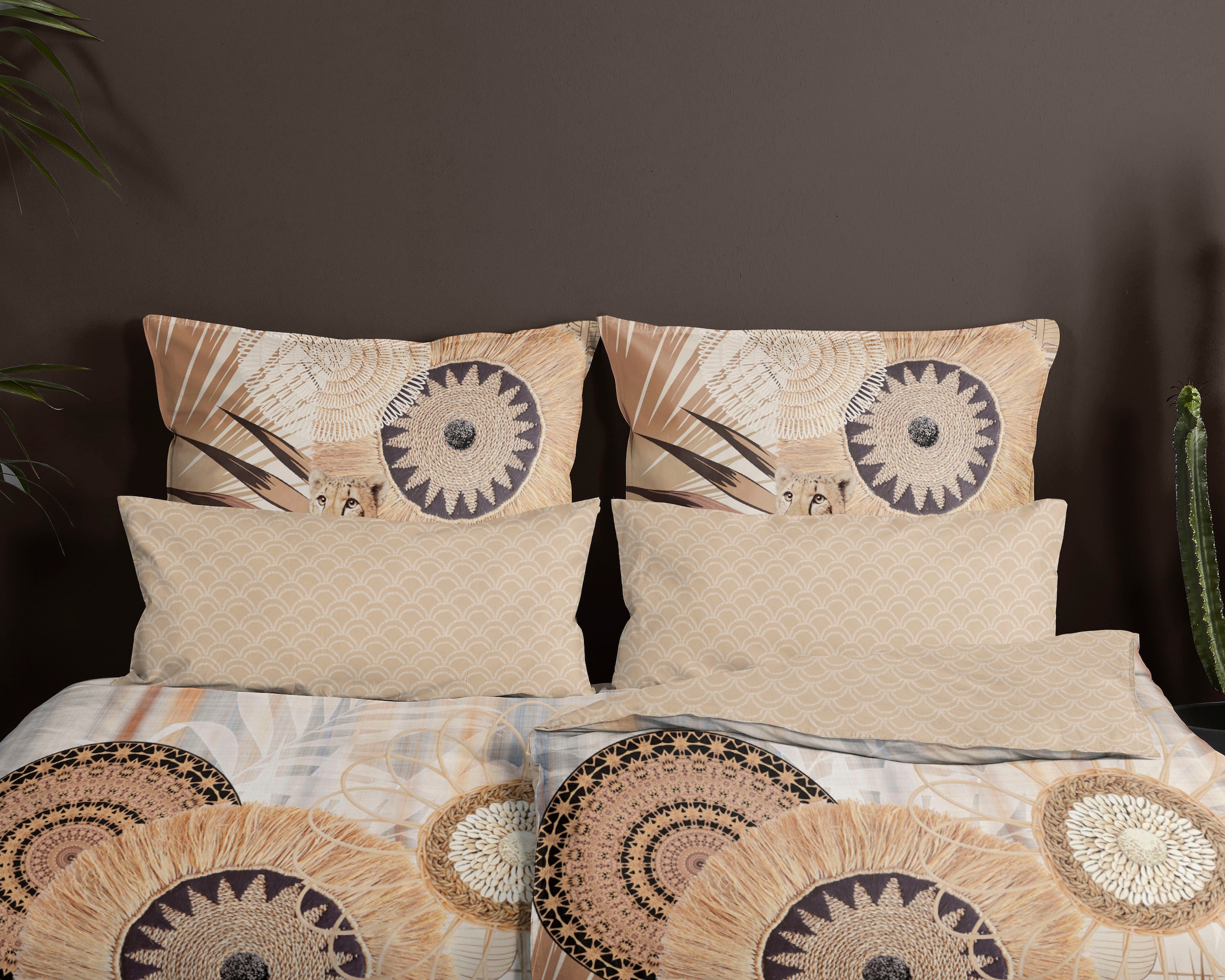 hip Wendebettwäsche »Raeni«, Mako-Satin, 135x200, Reißverschluss, Wendeoptik, Mandala, Leopard Sand