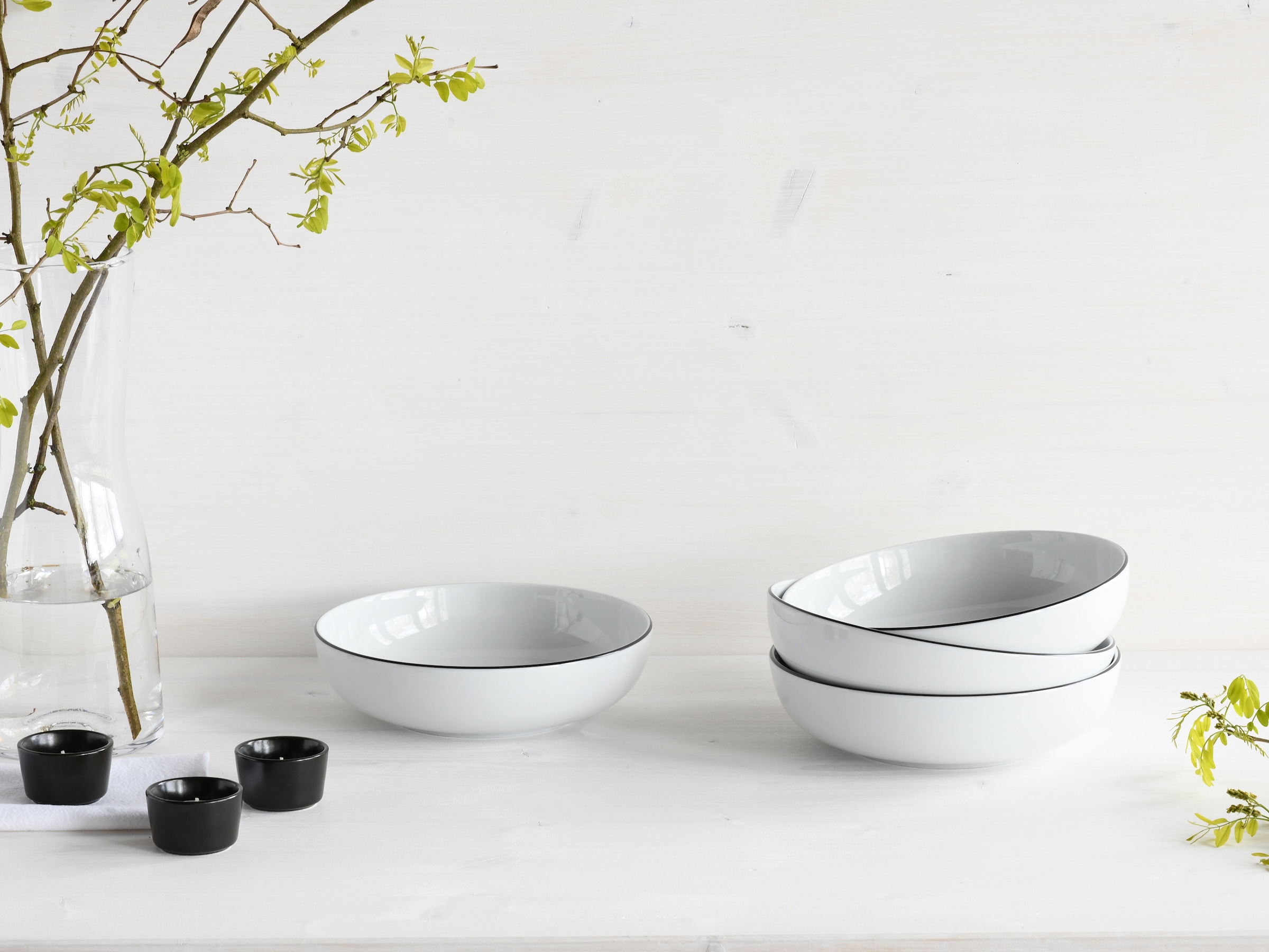 CreaTable Schale »Allround Black Line, Poke Bowl 21 cm 4-tlg«, 4 tlg., aus Porzellan, Daily Use, Zeitlos