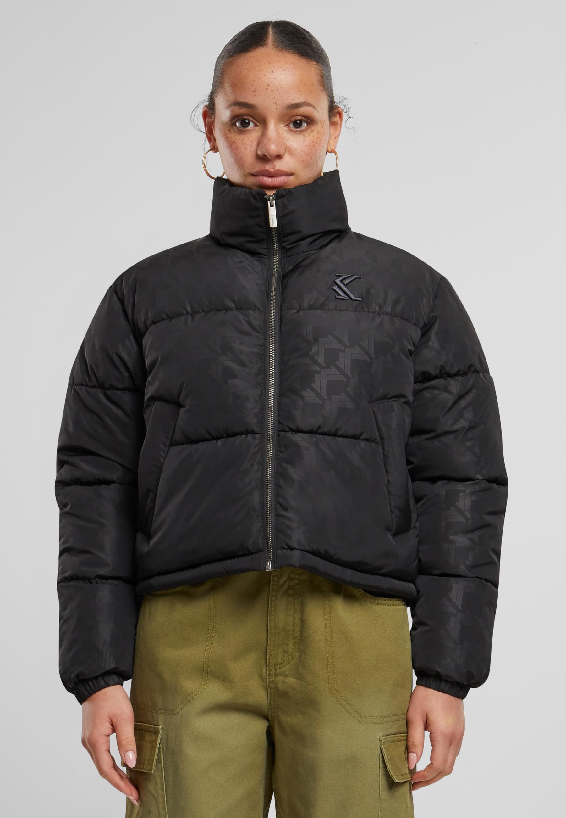 Karl Kani Winterjacke »Karl Kani Karl Kani OG AOP Crop Puffer Jacket« 1 Stk. tlg. ohne Kapuze