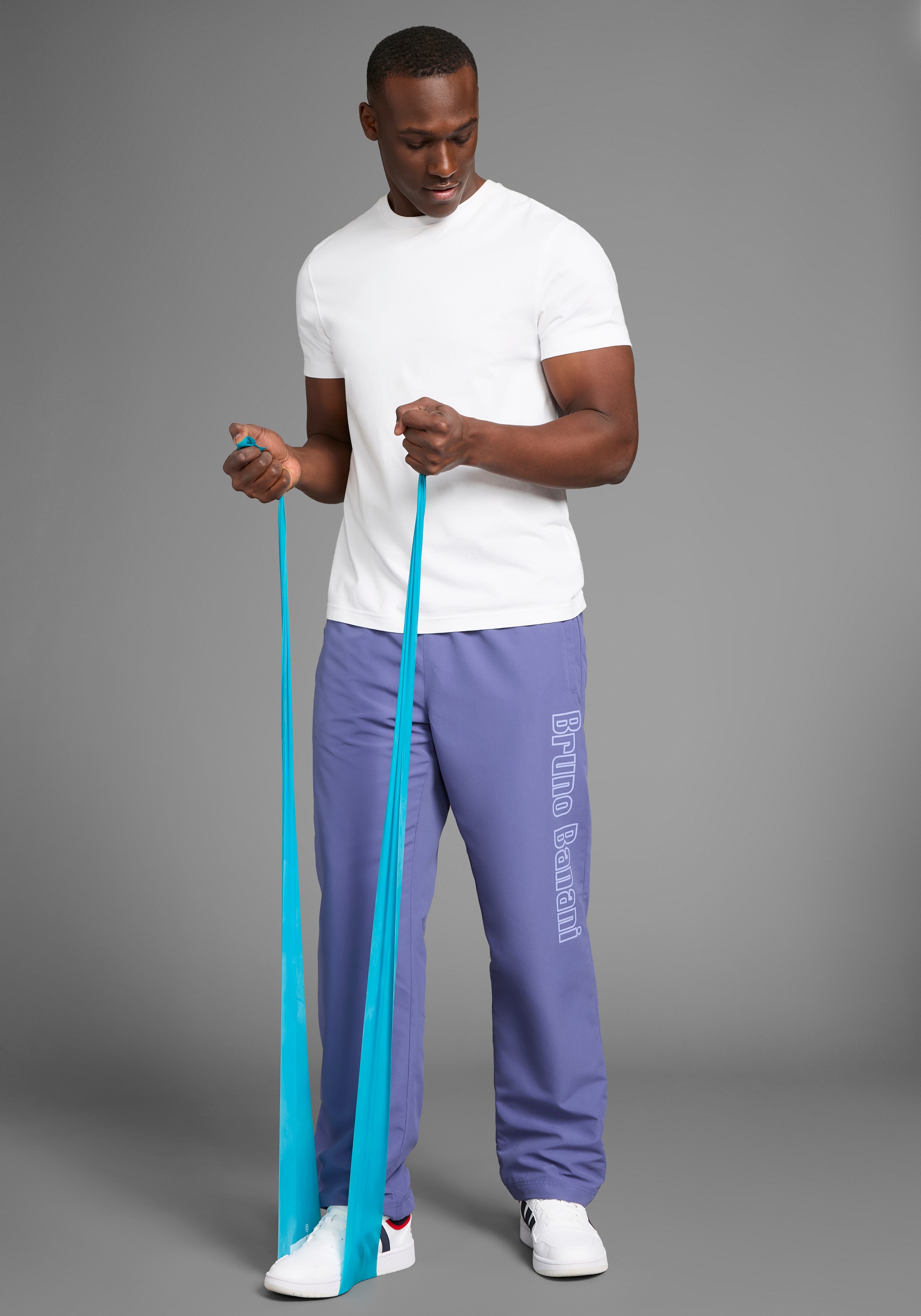 Bruno Banani Sporthose  mit verstellbarem Hosensaum