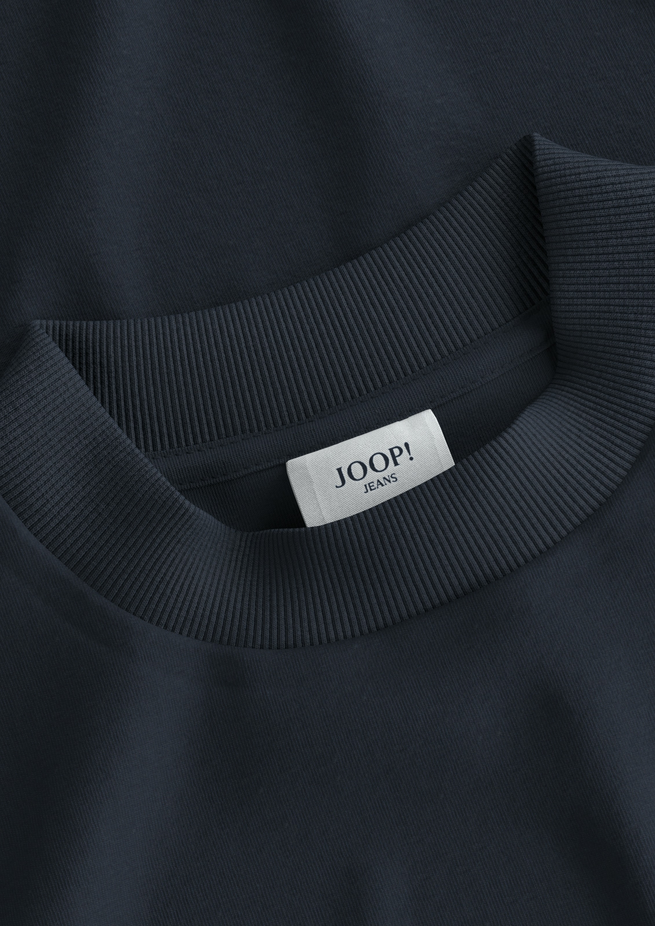Joop Jeans Rundhalsshirt »Cedric«, Etikett seitlich am Rumpf, elastischer Rundhalsausschnitt