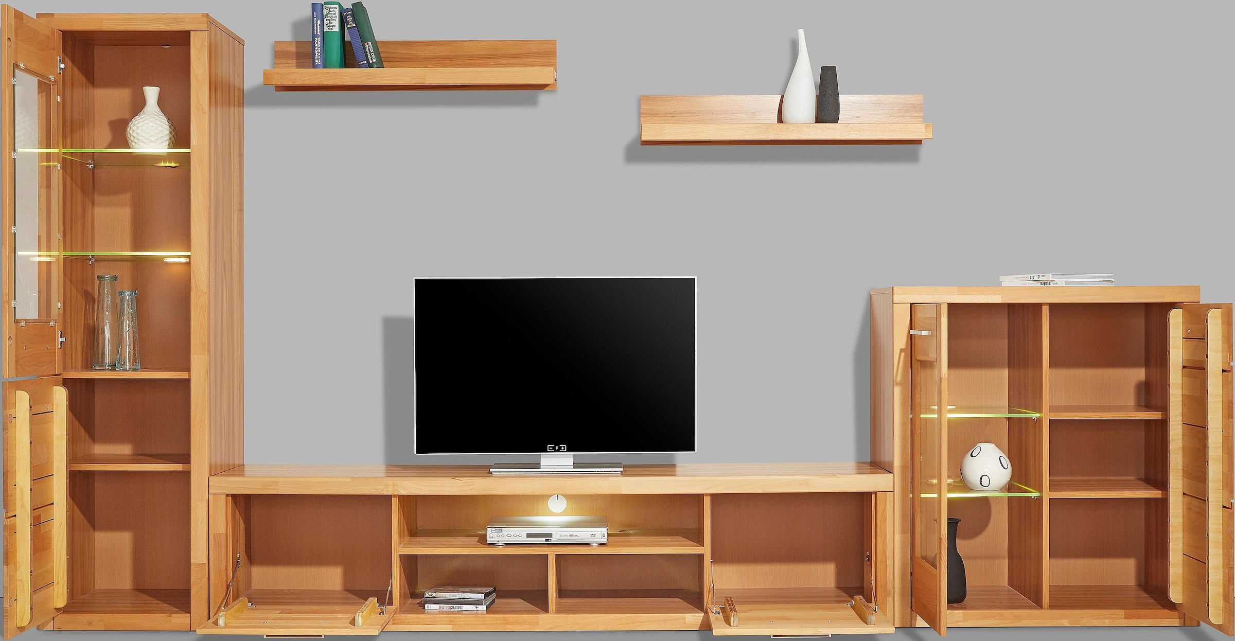 Home affaire Wohnwand »Logo,Fronten Massivholz,Korpus Holzwekstoff,Böden versetzbar«, (Set, 5 St.), Türanschlag hohe Vitrine wechselbar,bei TV Teil Kabeldurchführung