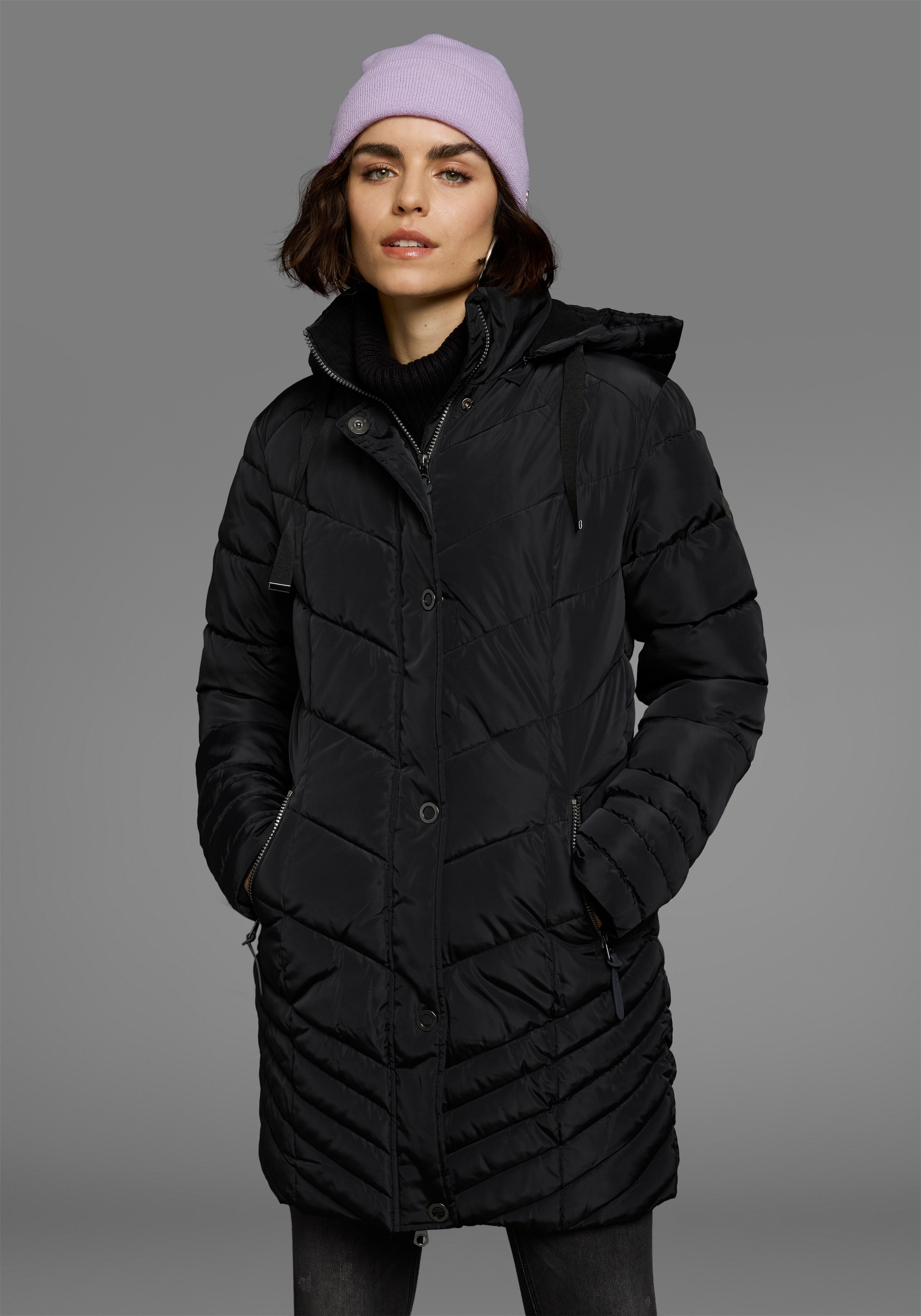 KangaROOS Steppjacke, mit Kapuze, für den Übergang, aus leichtem Webmaterial, figurbetonter Schnitt