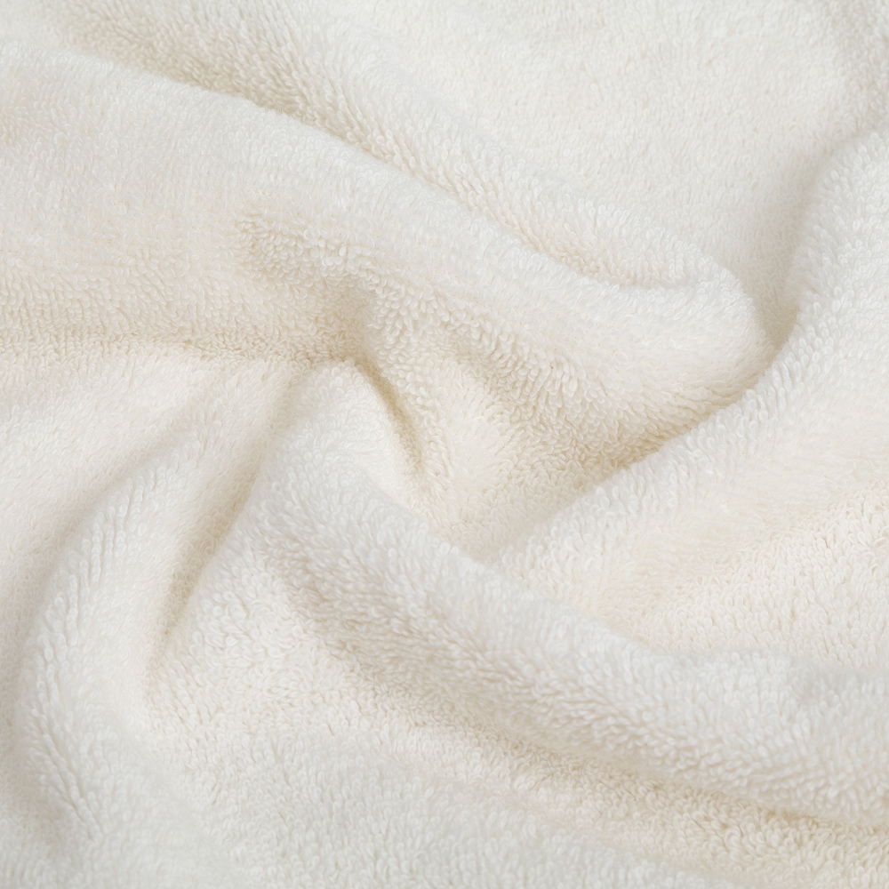 Wolkenfeld Duschtücher »Premium Low-Twist Baumwolle 550 g/m² – 2 große Duschtücher« 70×140 cm – weich, saugfähig und ideal für Bad & Wellness