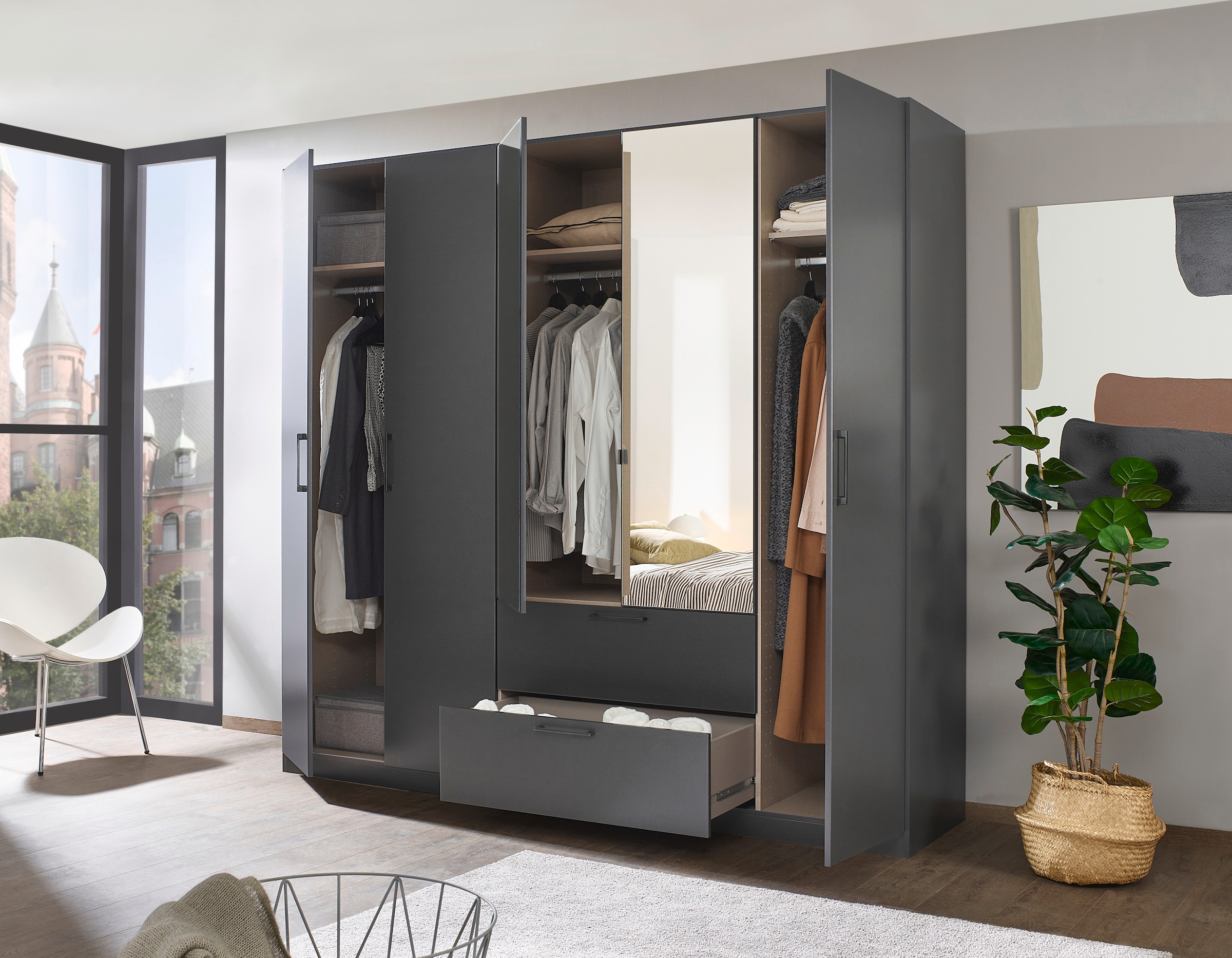 INOSIGN BY RAUCH Drehtürenschrank »Kleiderschrank Schrank Garderobe Wäscheschrank CHALLENGER«, mit Spiegeltüren und geräumigen Schubladen MADE IN GERMANY