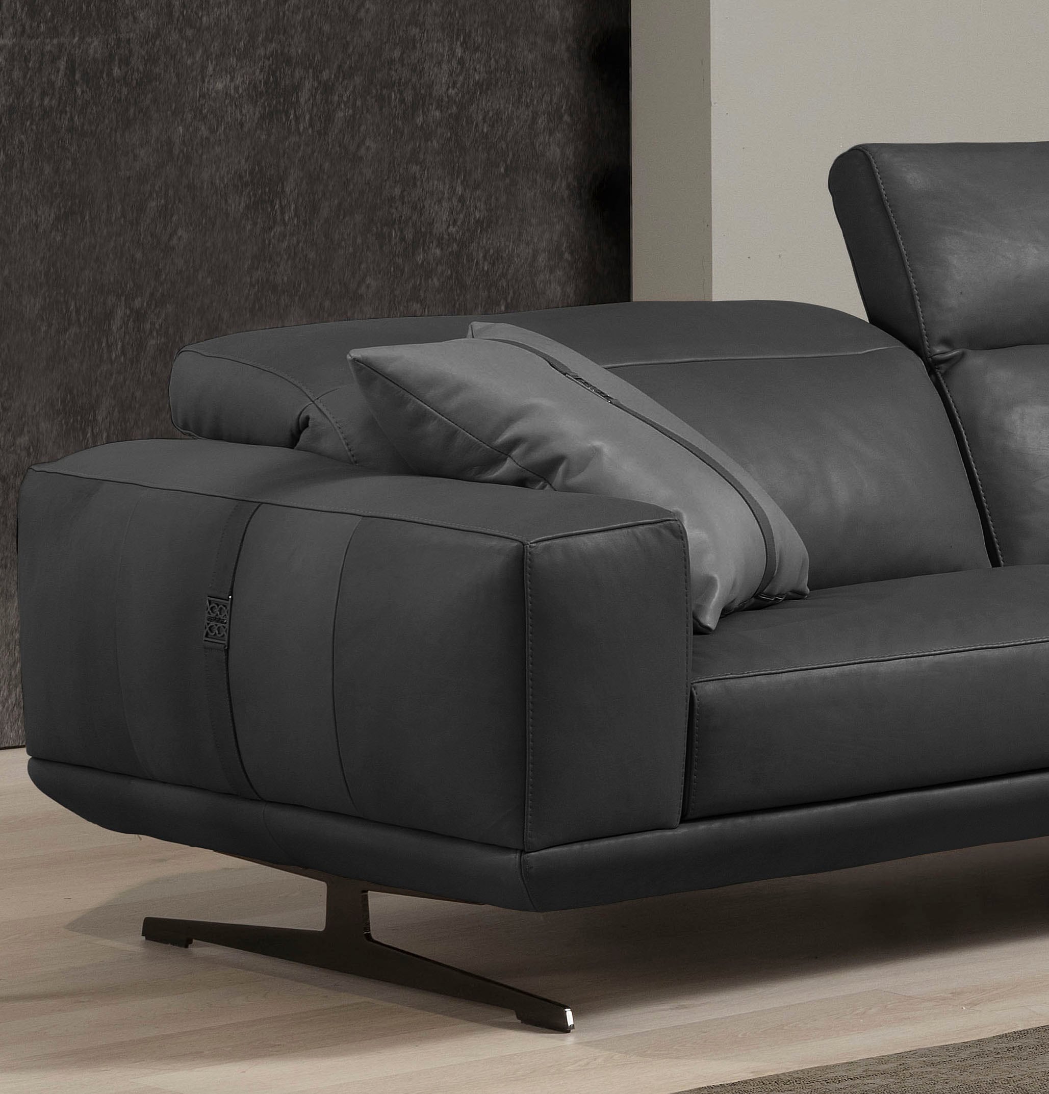 Egoitaliano 2,5-Sitzer »Gloria, super bequem und hochwertige Verarbeitung, edles Design«, beidseitig verstellbare Rückenelemente, mit Metallfüßen