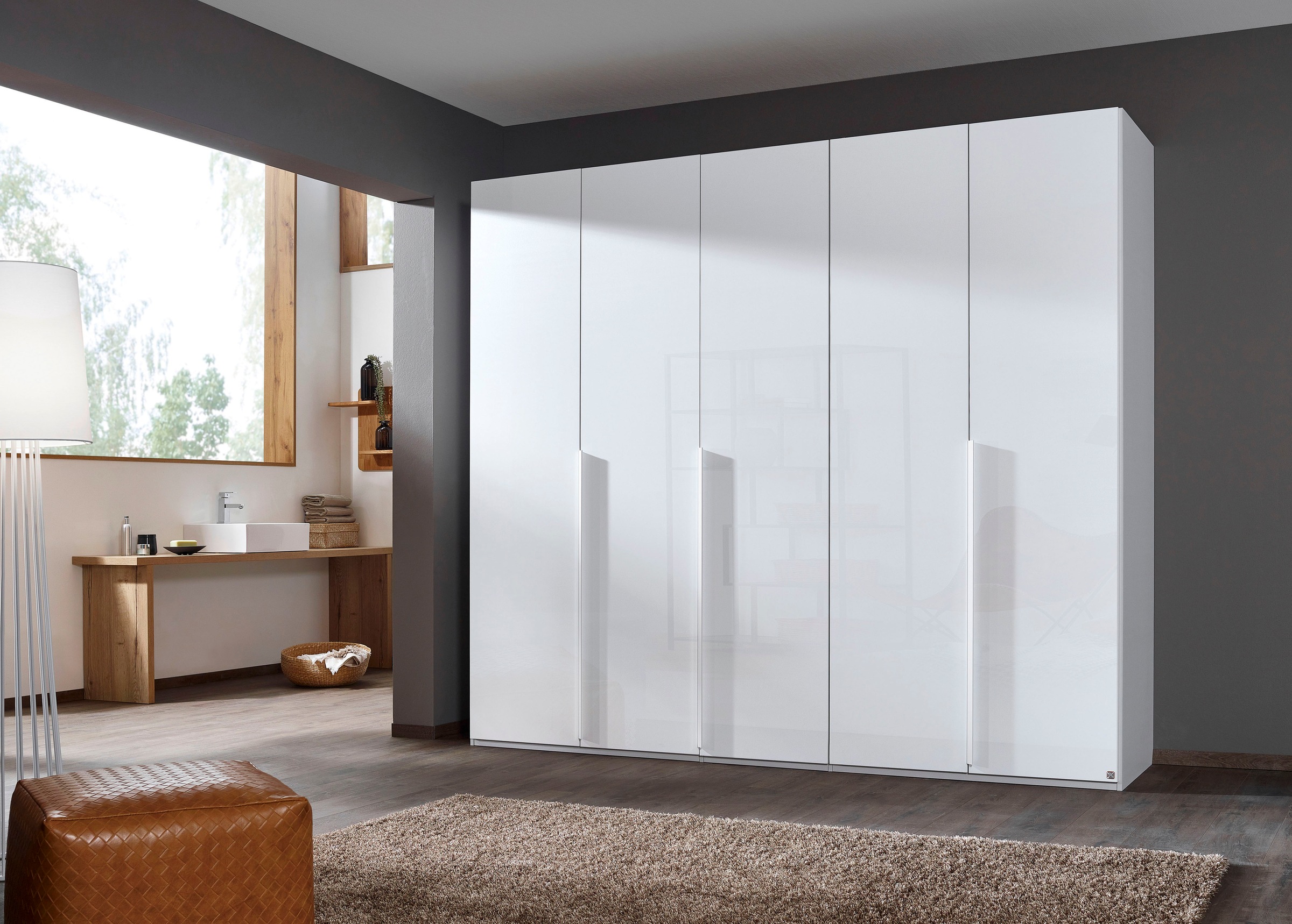 rauch Drehtürenschrank »Purisma«, mit Glasfront und umfangreicher Innenausstattung