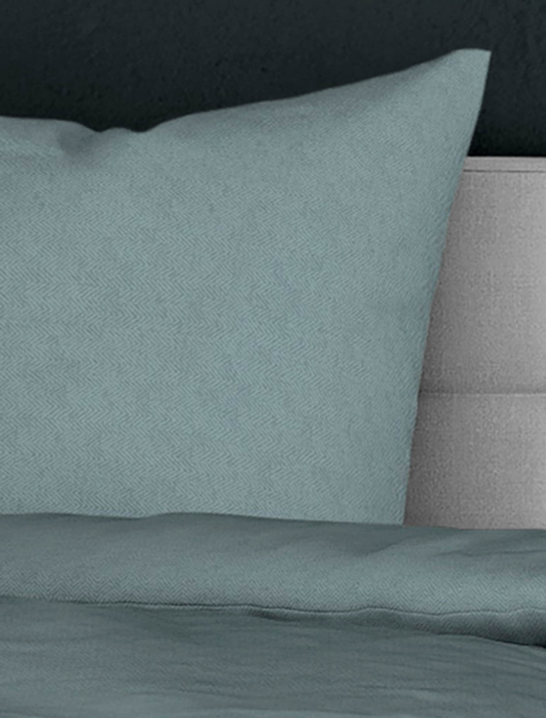 BIERBAUM Bettwäsche »Senci in 135x200 oder 155x220 cm«, Uni Optik mit feinem Fischgrätmuster, pflegeleicht, 100% Baumwolle