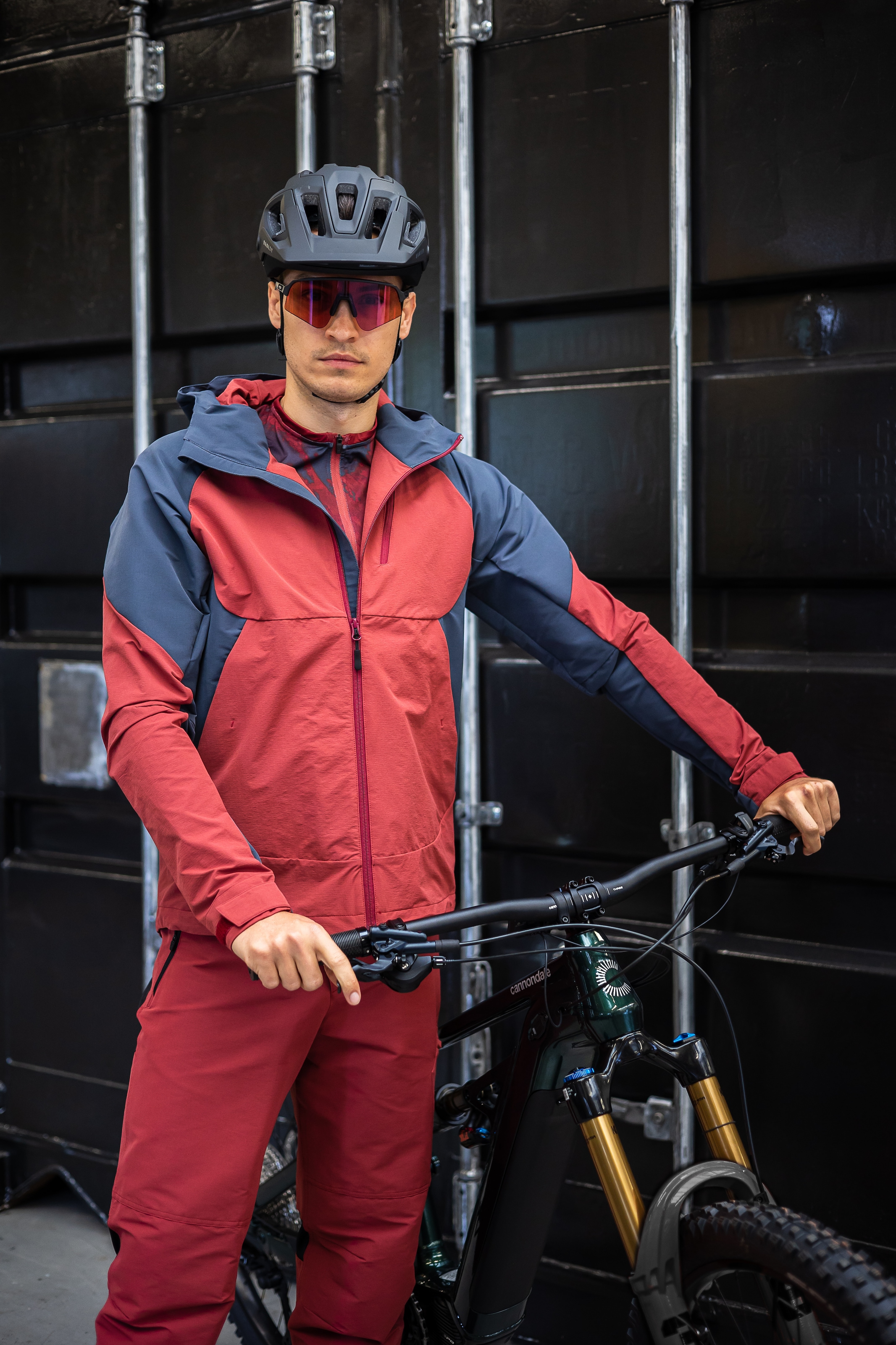 Gonso Fahrradjacke »PAGANELLA«, MTB-spezifischer Schnitt und Material - strapazierfähig und formstabil