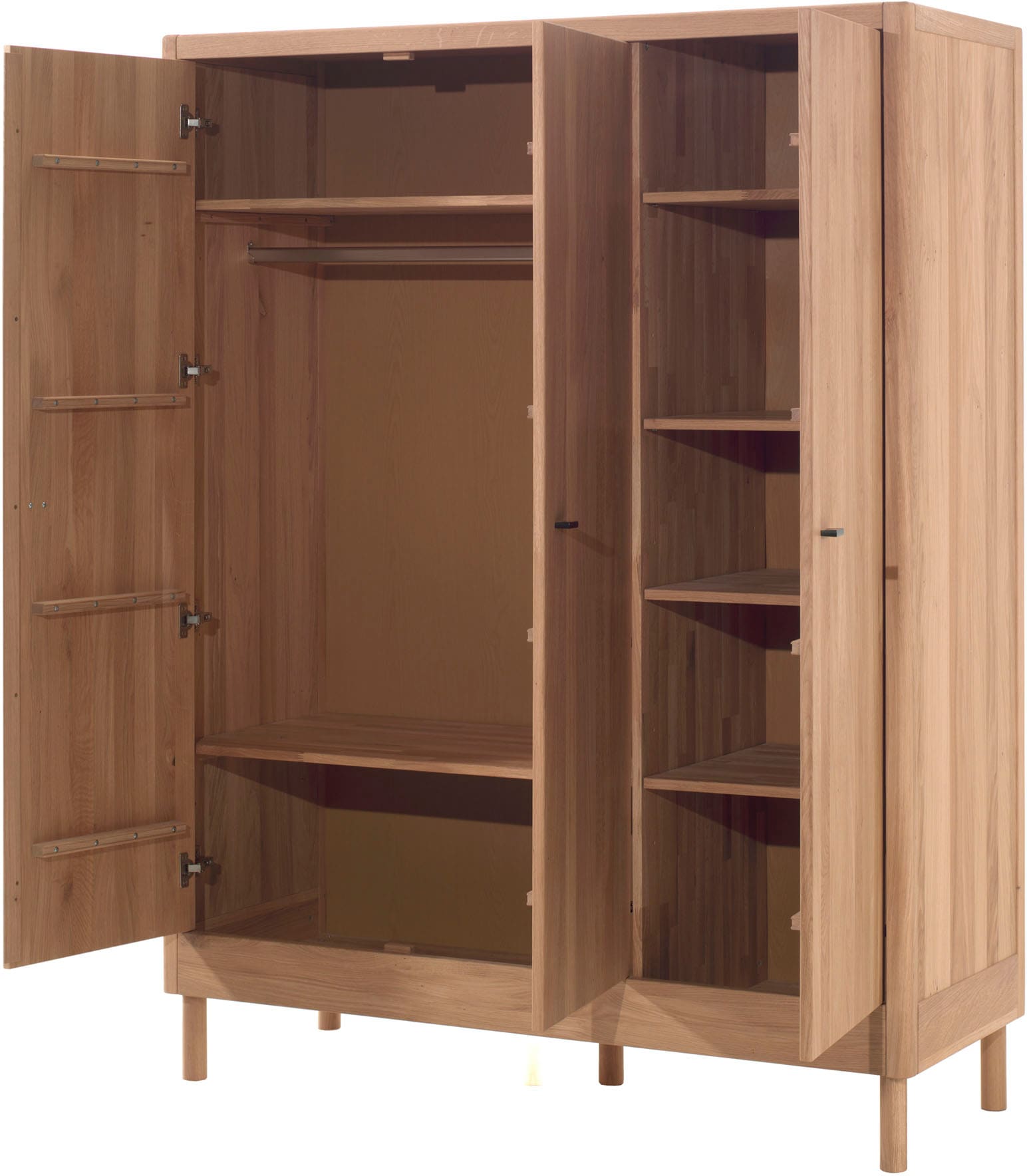 Home affaire Kleiderschrank »Forrest mit 3 Drehtüren (Soft-Close), Made in Europe, zeitloses Design«, (B/H/T ca: 145,8x190x55 cm, Massivholz in 2 Farben erhältlich), praktische Facheinteilung, viel Stauraum, hochwertige Verarbeitung