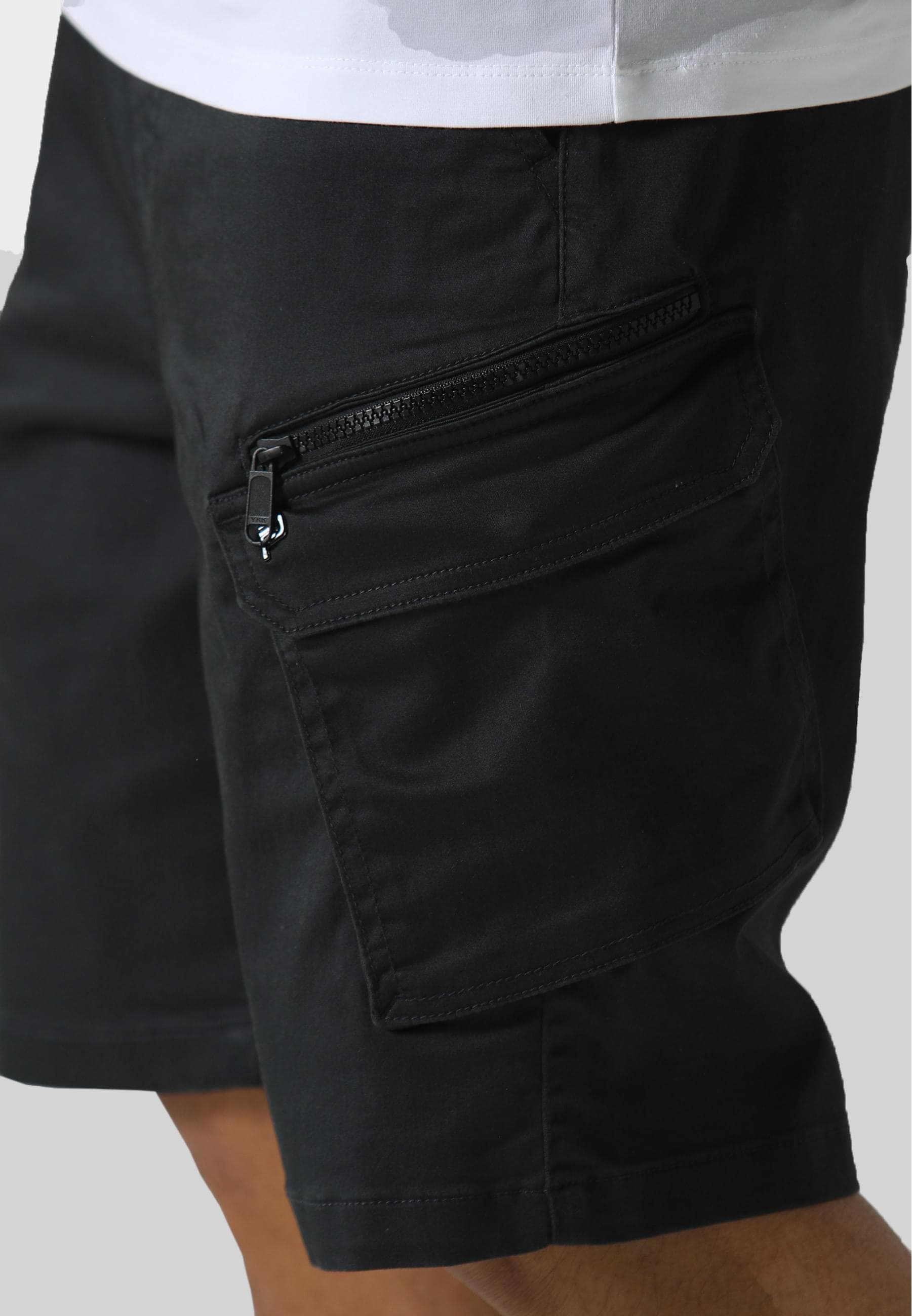 883Police Cargoshorts »883 Police EYTHORN CARGO SHORTS«