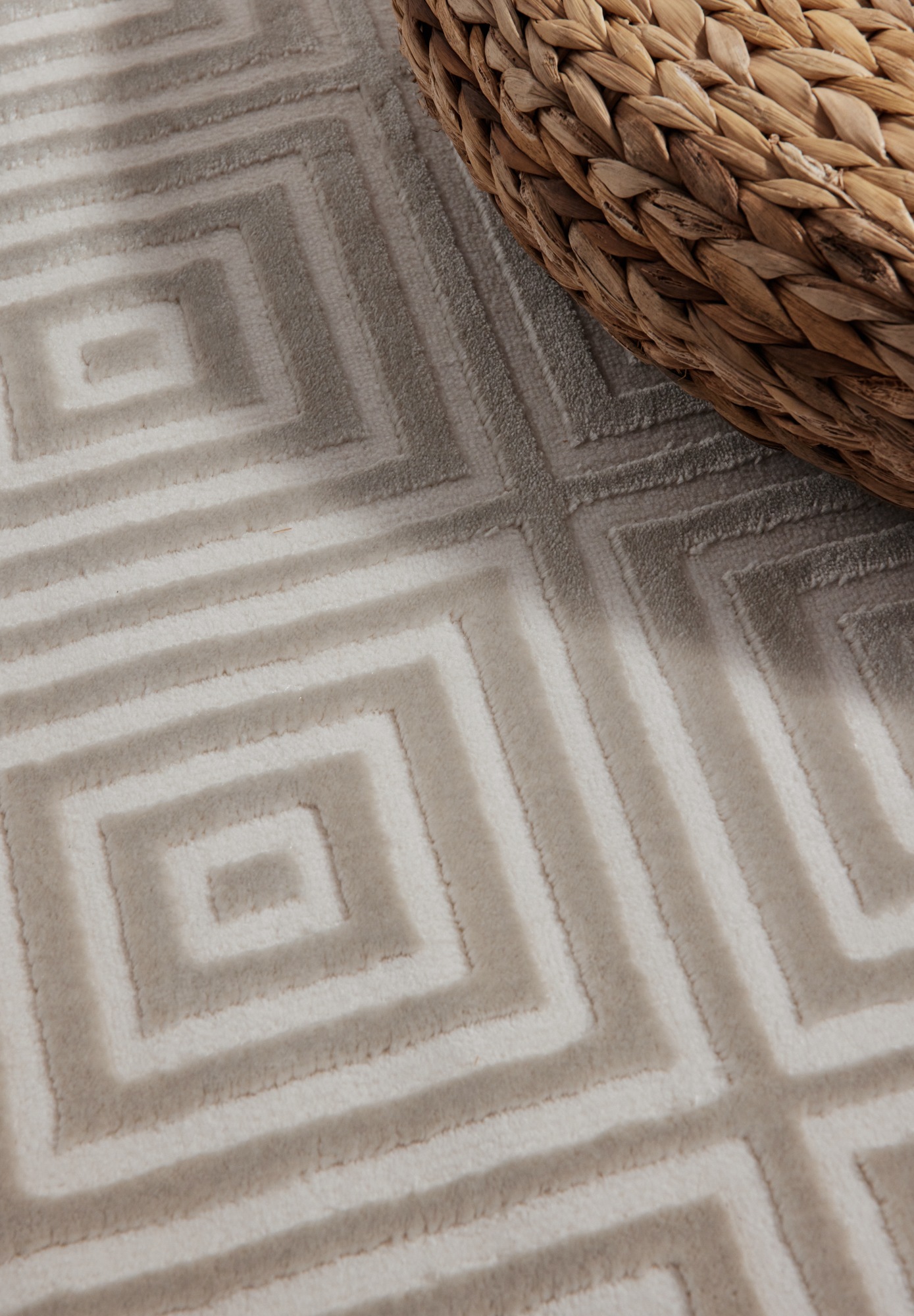 ELLE DECORATION Designteppich »Tourmaline«, rechteckig, 9 mm Höhe, Wohnzimmer, Schlafzimmer, Läufer, Hoch-Tief Effekt, Flur, Glanz