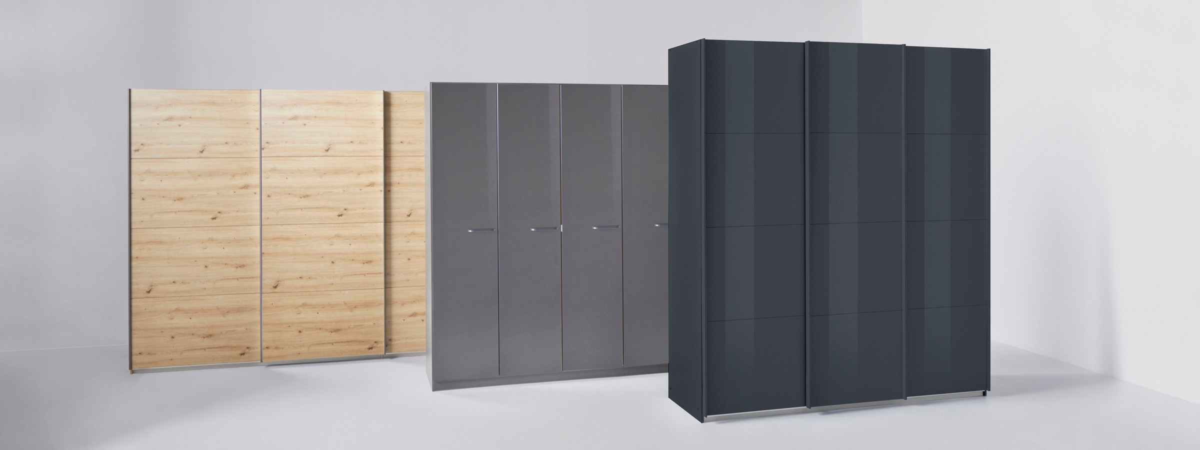 rauch Schwebetürenschrank »Kleiderschrank Schrank Garderobe TOPSELLER OTELI inkl. Inneneinteilung«, mit 3 Innenschubladen sowie zusätzlichen Einlegeböden MADE IN GERMANY