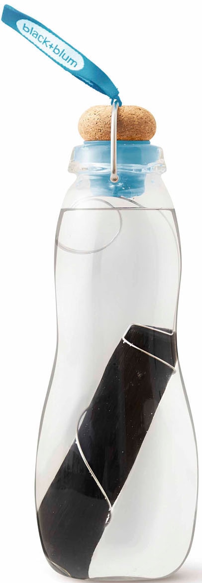 black+blum Trinkflasche »Eau Good«, auslaufsicher, Aktivkohlefilter für gesünderes Wasser, 650 ml