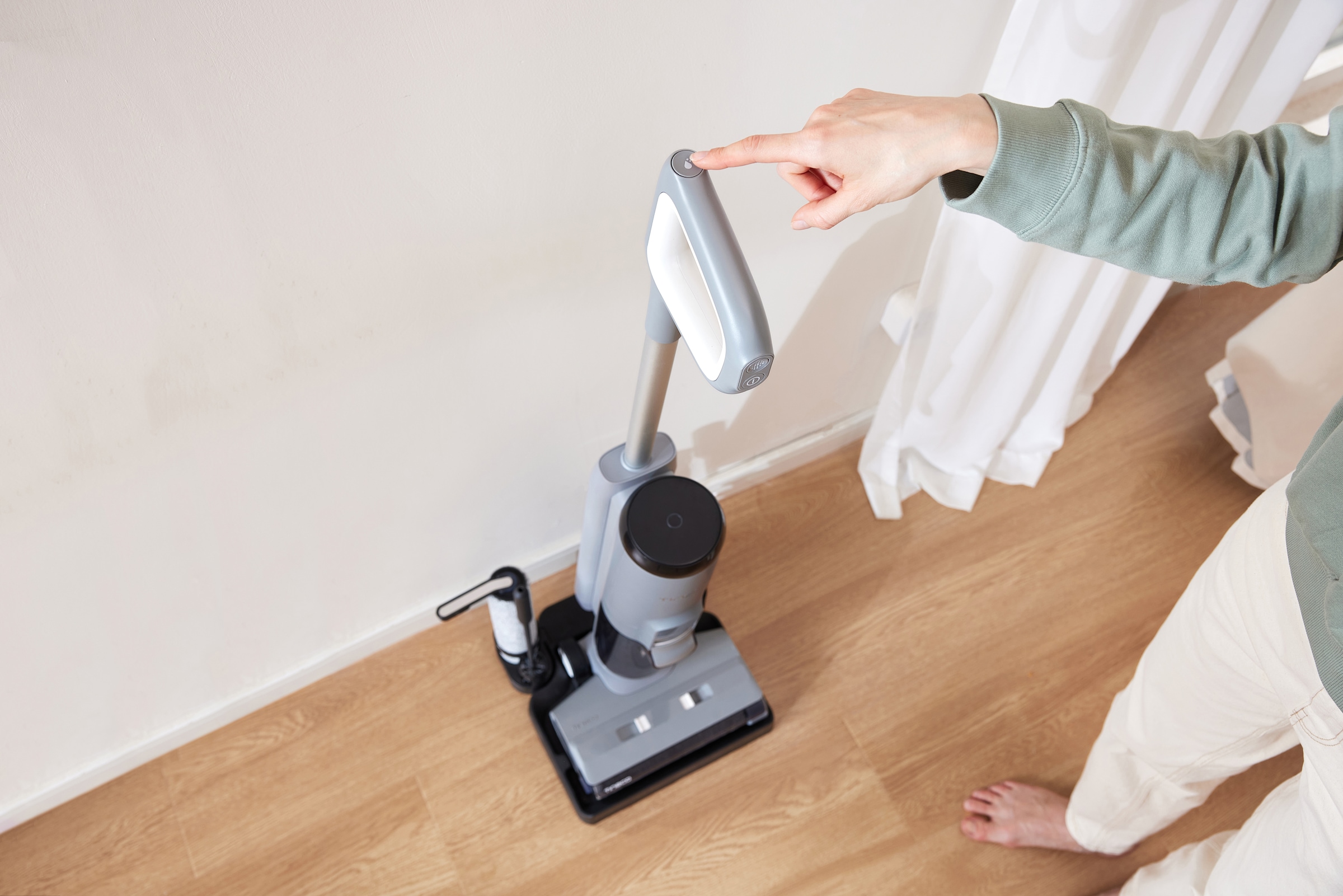 Tineco Nass-Trocken-Sauger »Tineco iFLOOR 5 Breeze mit automatischer Selbstreinigung« beutellos, 35 Min Akku, Tierhaarfilter, Hartbodenreiniger, Doppeltank