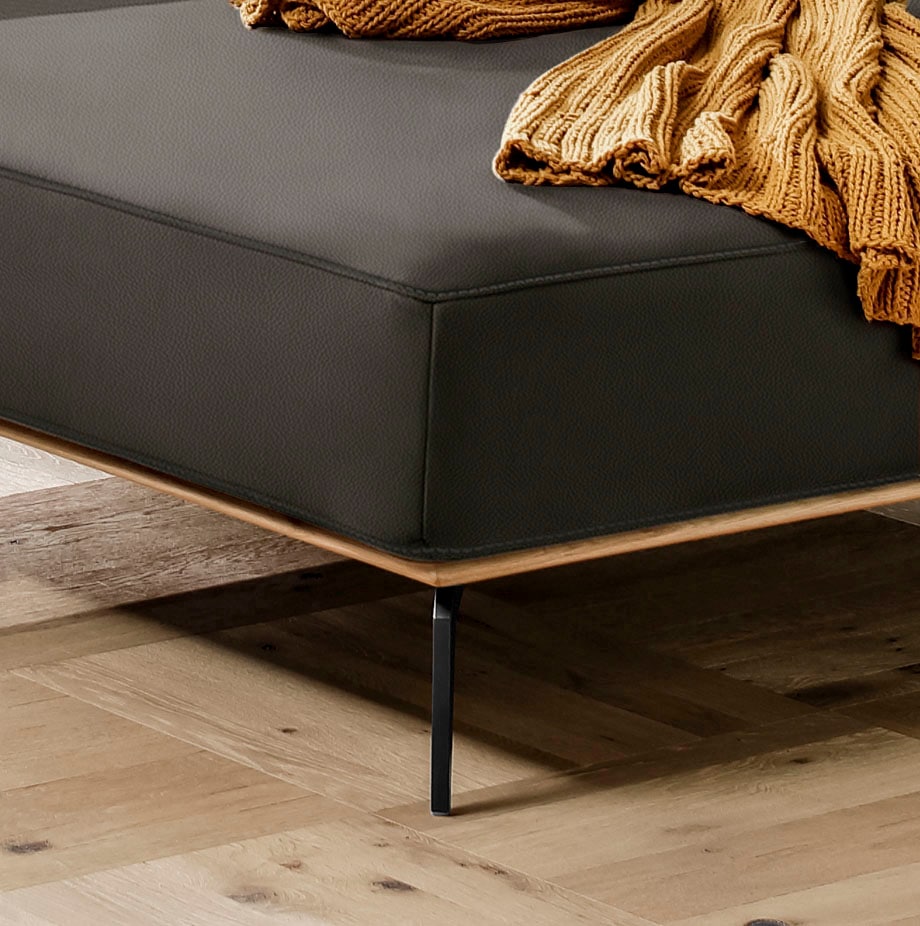 W.SCHILLIG Ecksofa »run, Designsofa mit tollem Sitzkomfort, bequem, L-Form«, mit Holzsockel, Füße in Schwarz pulverbeschichtet, Breite 279 cm