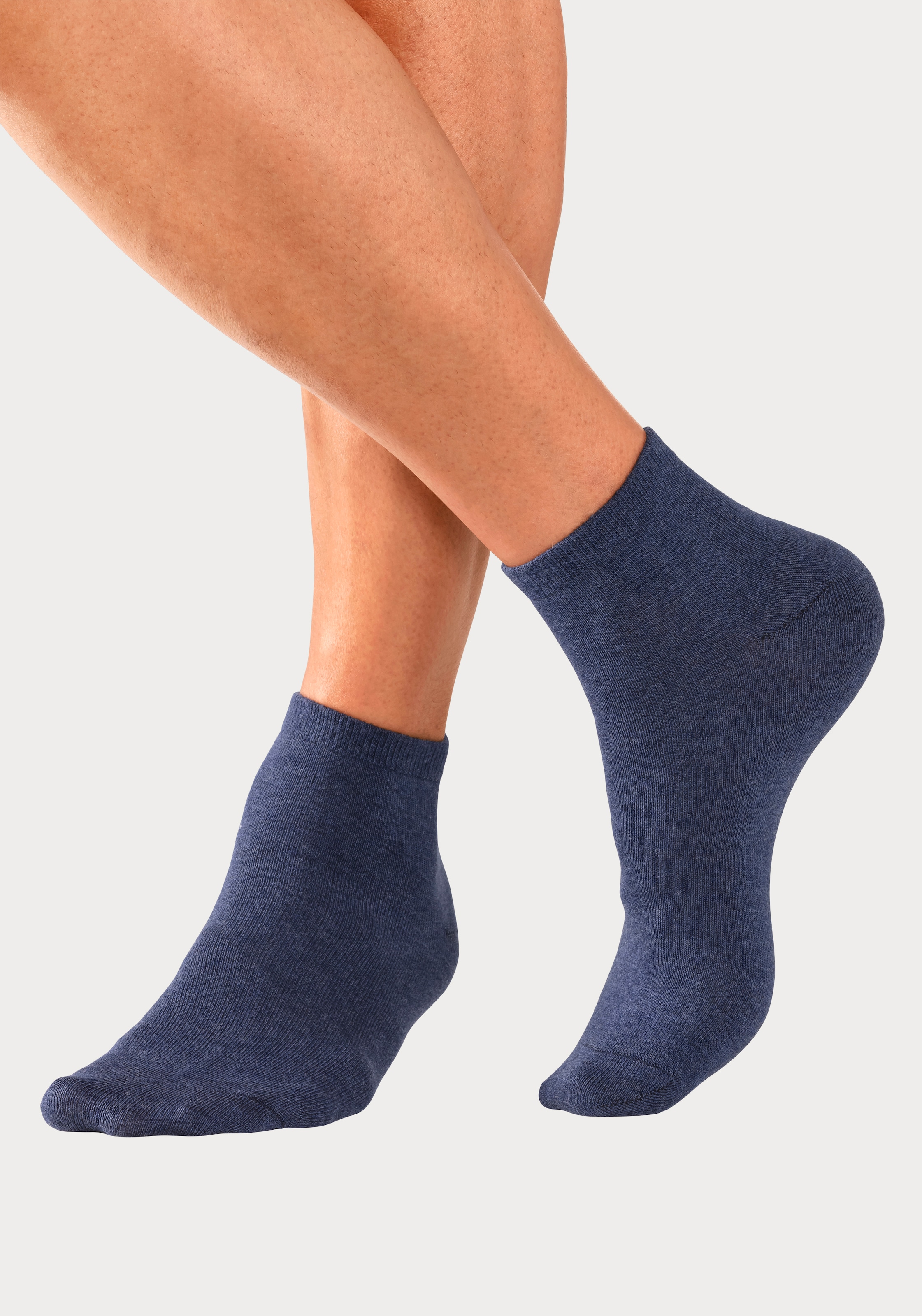 Bench. Kurzsocken, (Packung, 6 Paar), mit eingestricktem Markenlogo im Bündchen