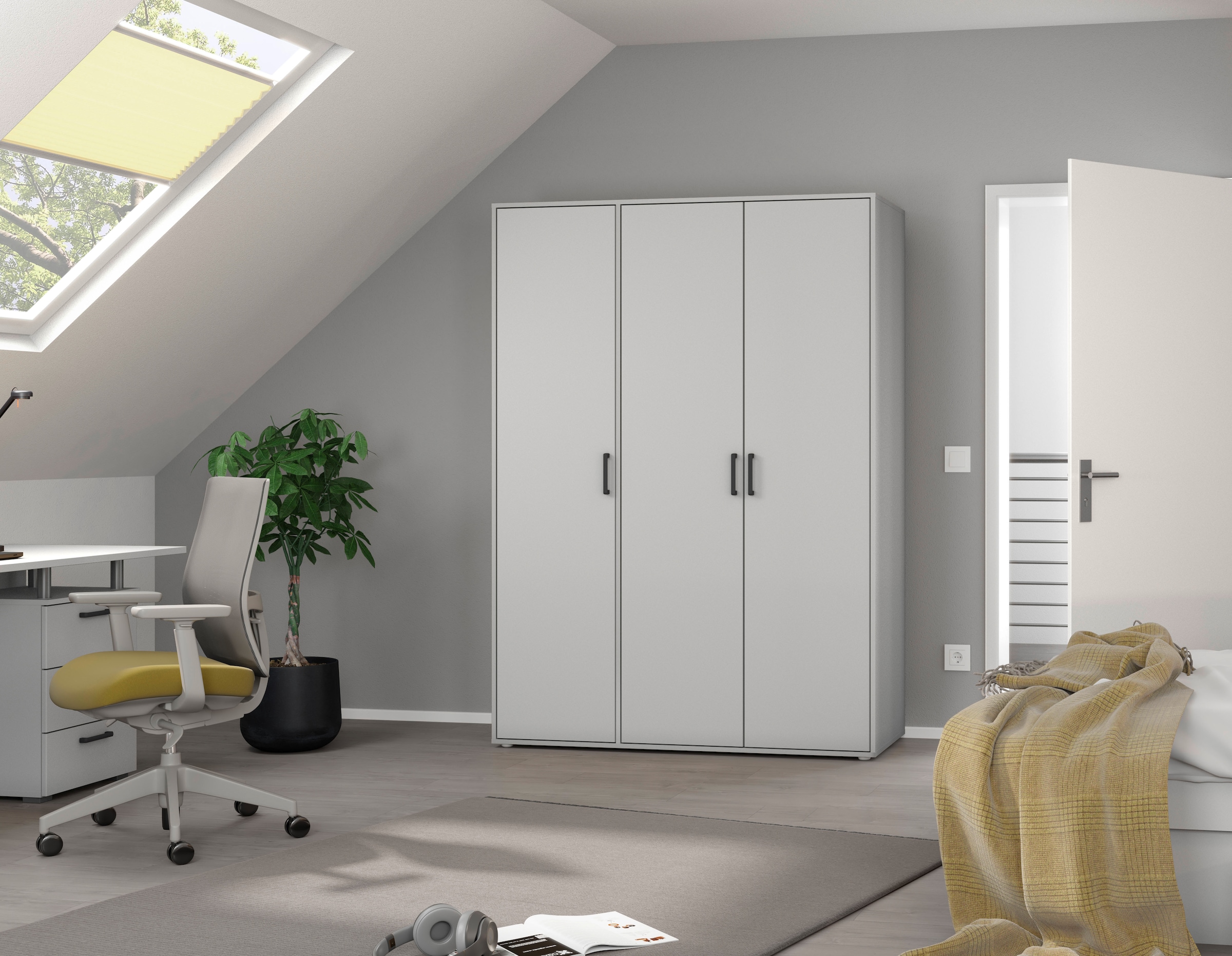 rauch Kleiderschrank »VOYAGER Otto´s Choice Garderobe Wäscheschrank TOPSELLER Schlafzimmer«, (in 3 verschiedenen Ausstattungen BASIC/CLASSIC/PREMIUM), Schrank mit modernen Griffen in viel Stauraum MADE IN GERMANY