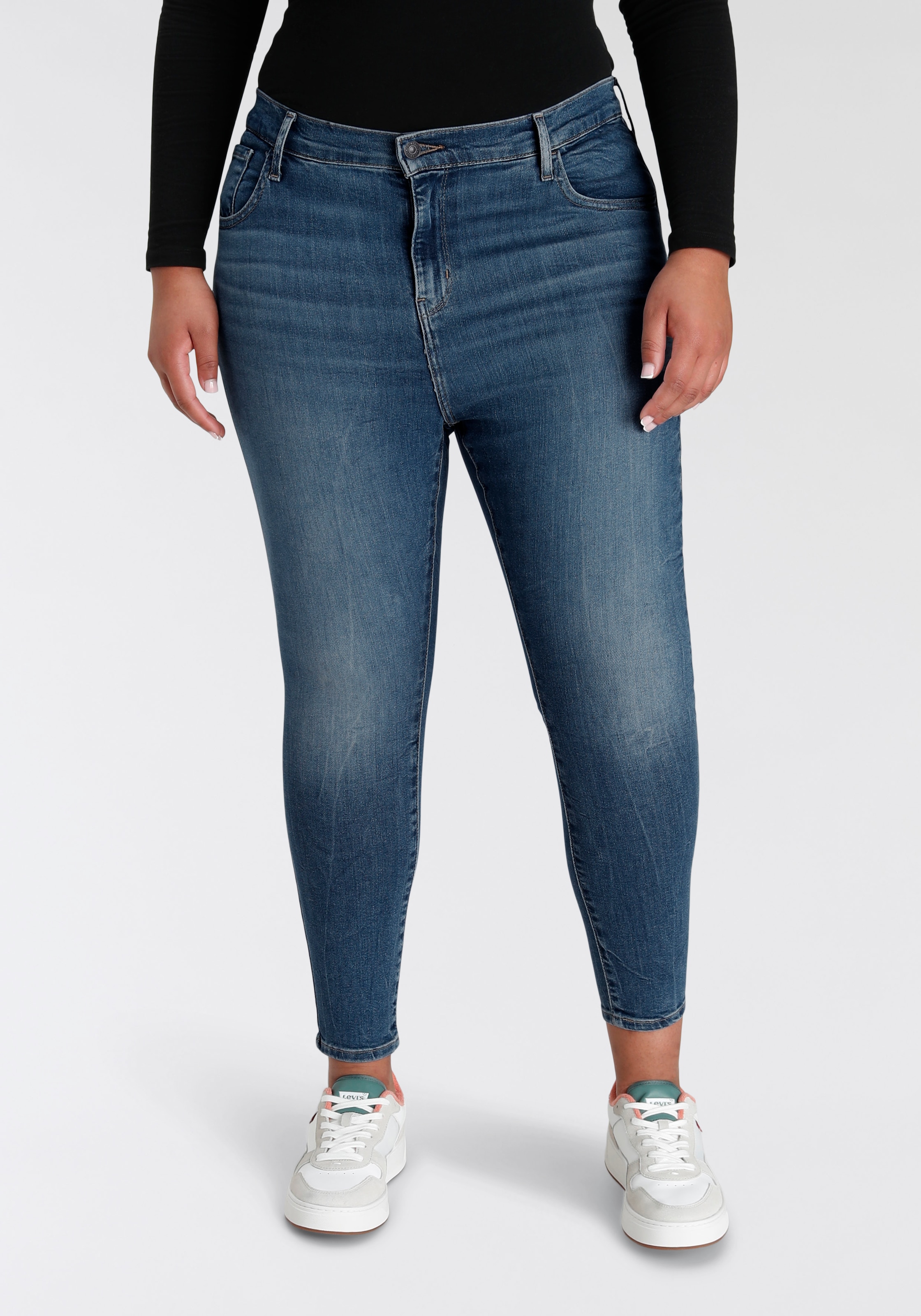 Levi's® Plus Skinny-fit-Jeans »720 High-Rise«, mit hoher Leibhöhe