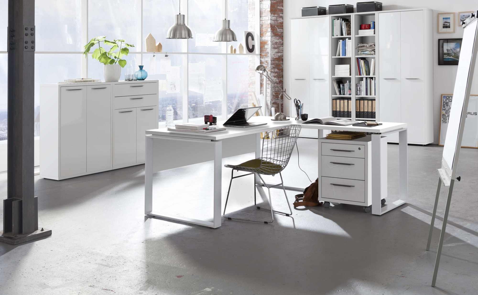 Composad Aktenschrank »DISEGNO, Bücherregal mit 2 Türen & 2 Schubladen, lackierte Fronten,«, verstellbare Böden, Höhe 112 cm, 100% recyceltes Holz, Made in Italy