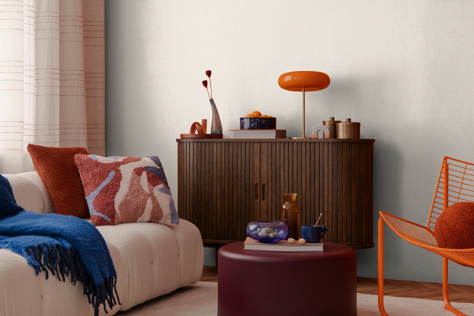 CosmoLiving by Cosmopolitan Vliestapete »Metallic Weave – Struktur-Unitapete« matt strukturiert Elegante Struktur-Vliestapete mit Metallic-Effekt