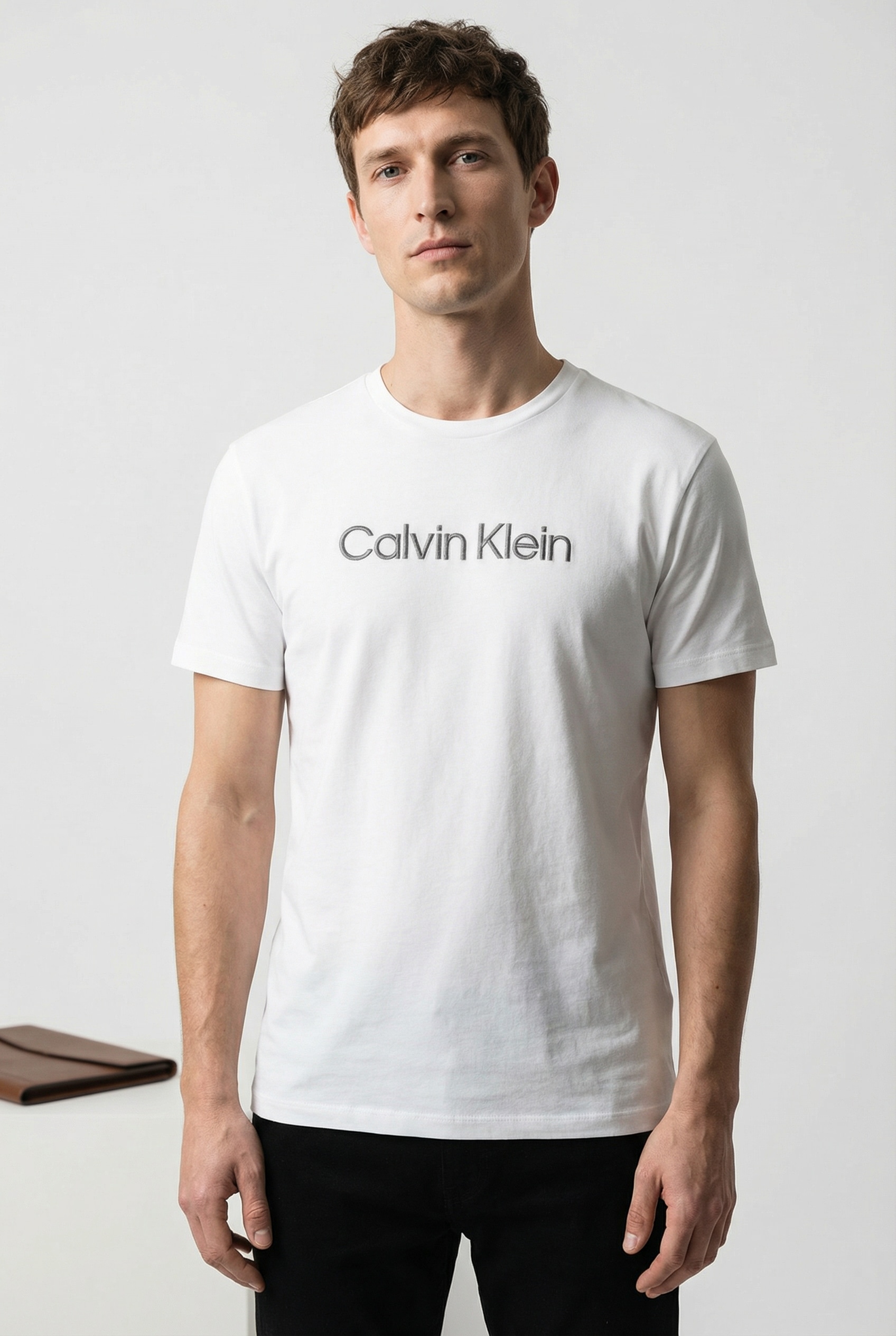 Calvin Klein T-Shirt »30S EU WHOLESALE SPORTSWEAR GRAP« Regular fit mit Rundhalsausschnitt