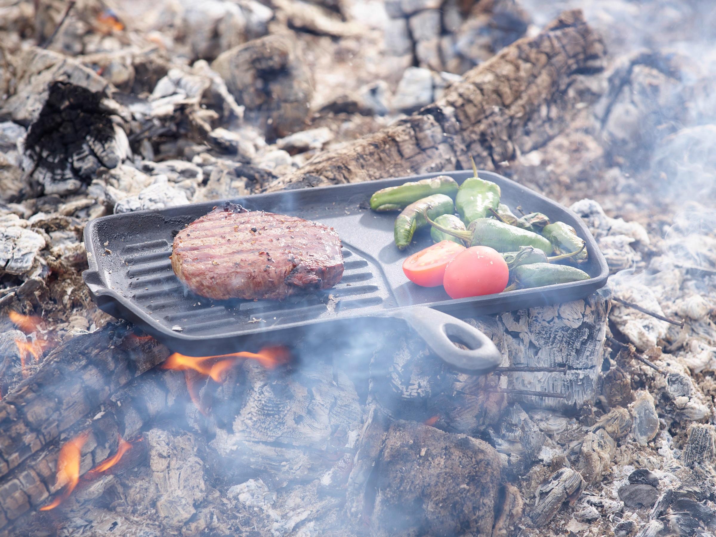 ECHTWERK Grillpfanne, Gusseisen, (1 tlg.), Steakpfanne mit Grillstreifen, Emaille-Beschichtung, 34 x 30,5 cm