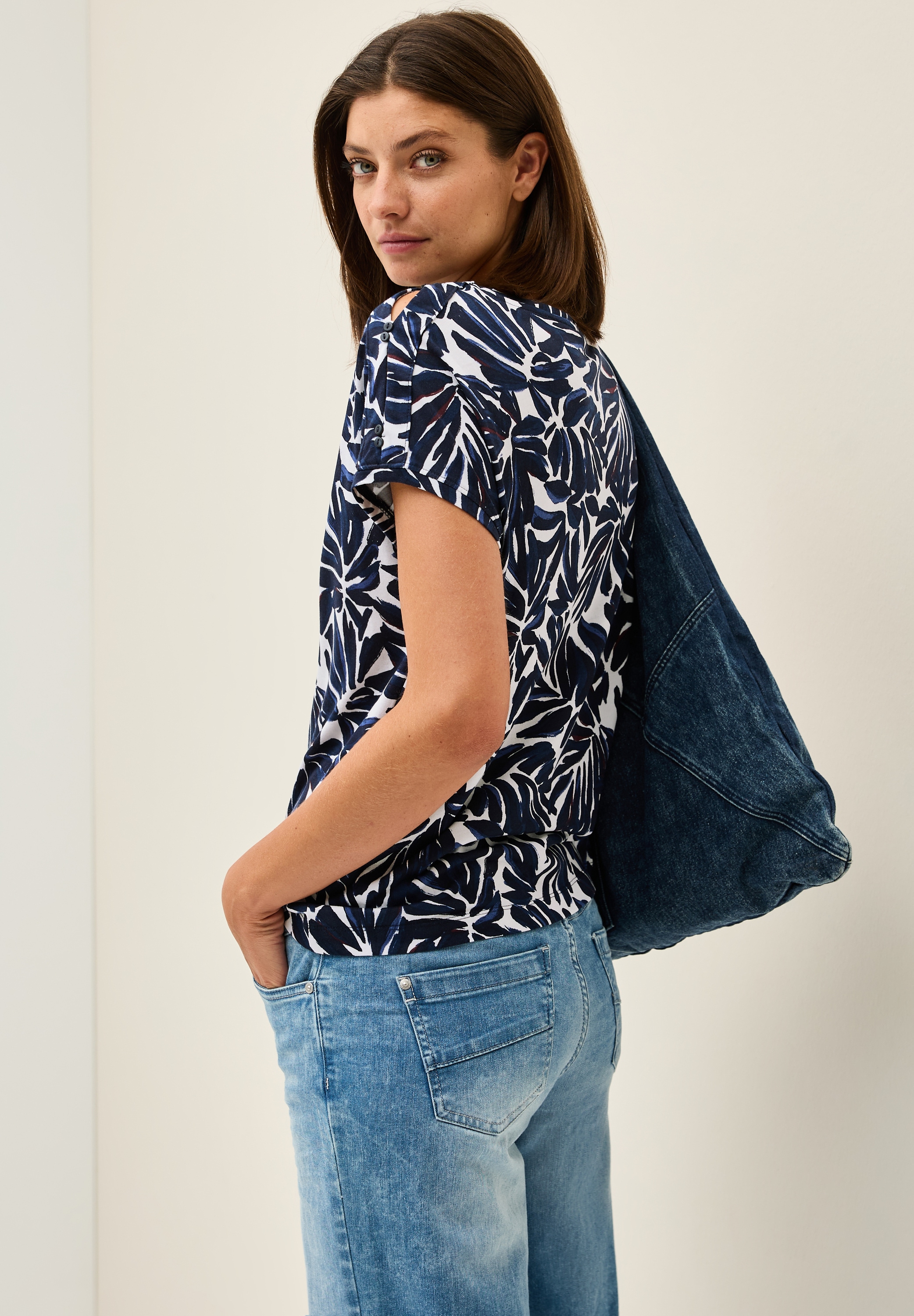 Cecil T-Shirt, mit Knopfdetail an den Schultern und grafischem Print