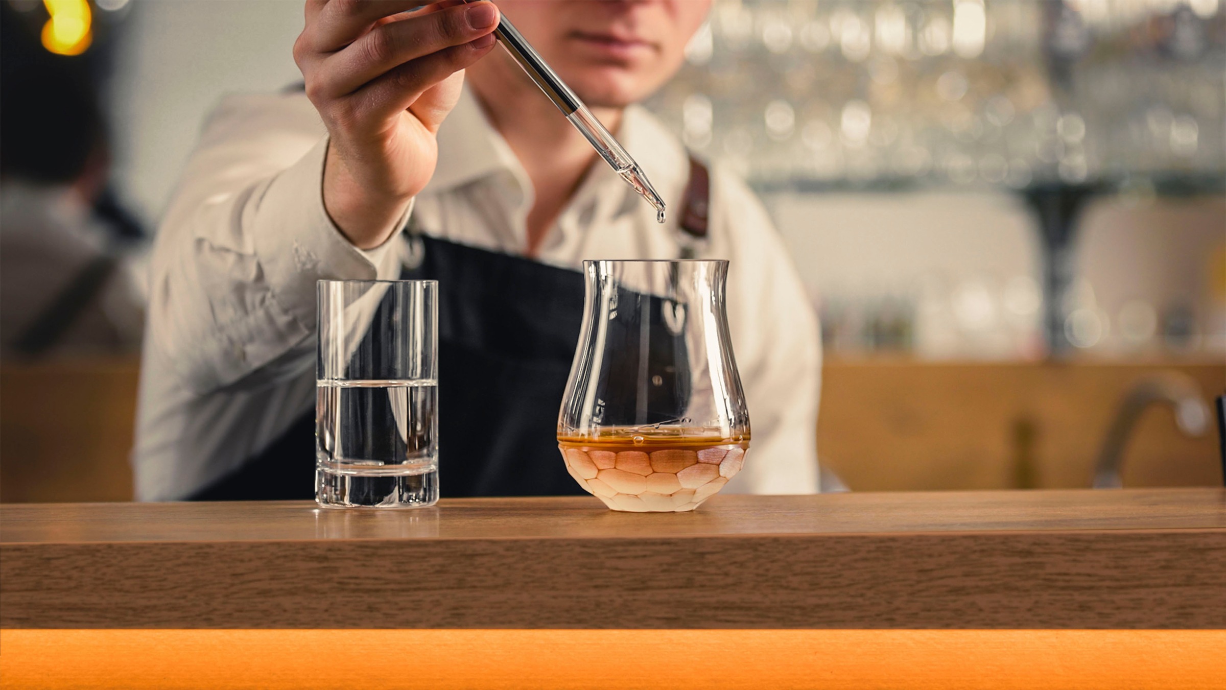 Eisch Germany Whiskyglas »HAMILTON, Made in Germany«, (Set, 2 tlg., 2 Whiskygläser im Geschenkkarton), handgefertigt und manuell mit Diamantschliff veredelt, 350 ml, 2-tlg.