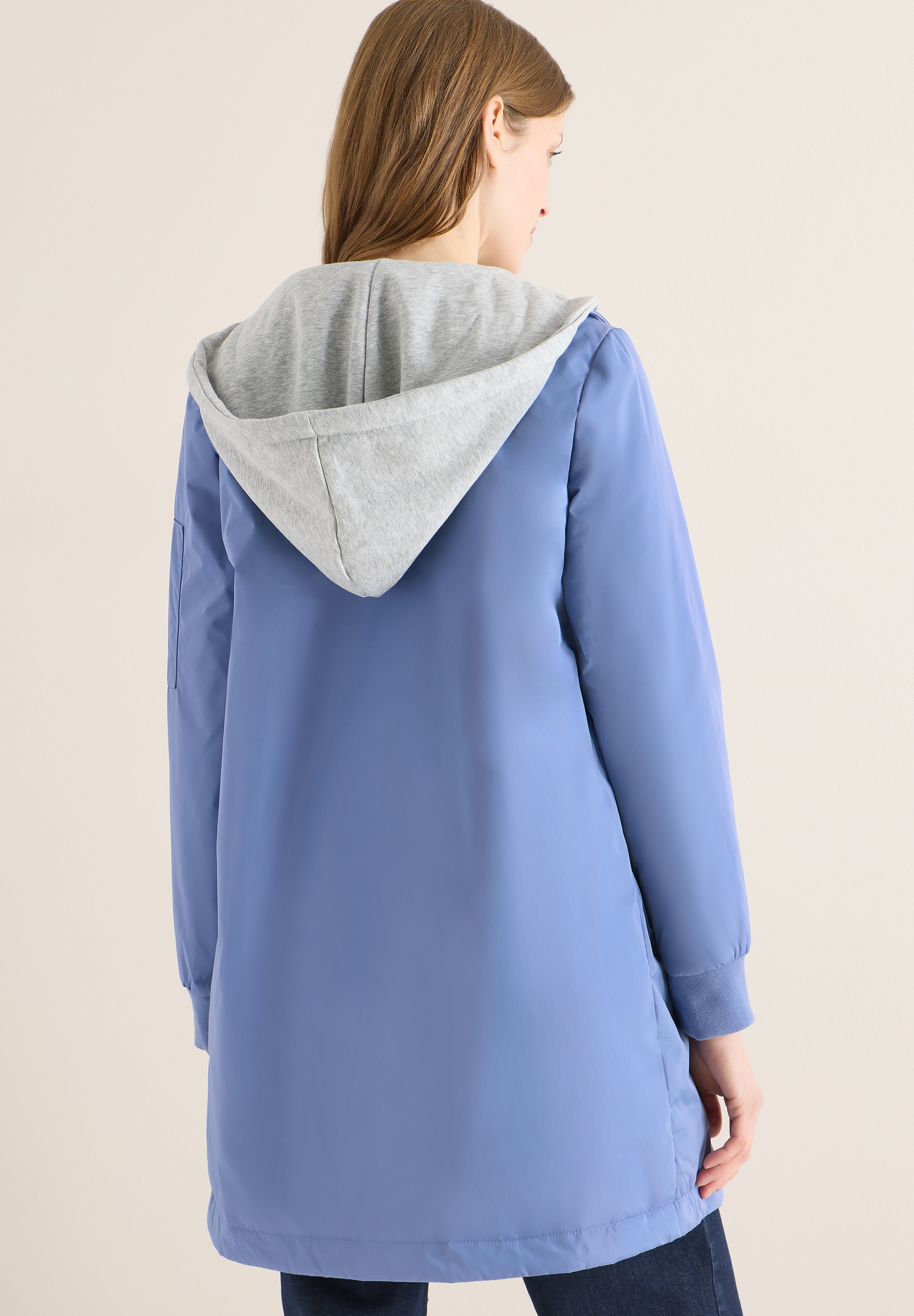 Cecil Langjacke mit Kapuze mit Reißverschlusstasche am Ärmel, mit Kapuze aus Sweatmaterial