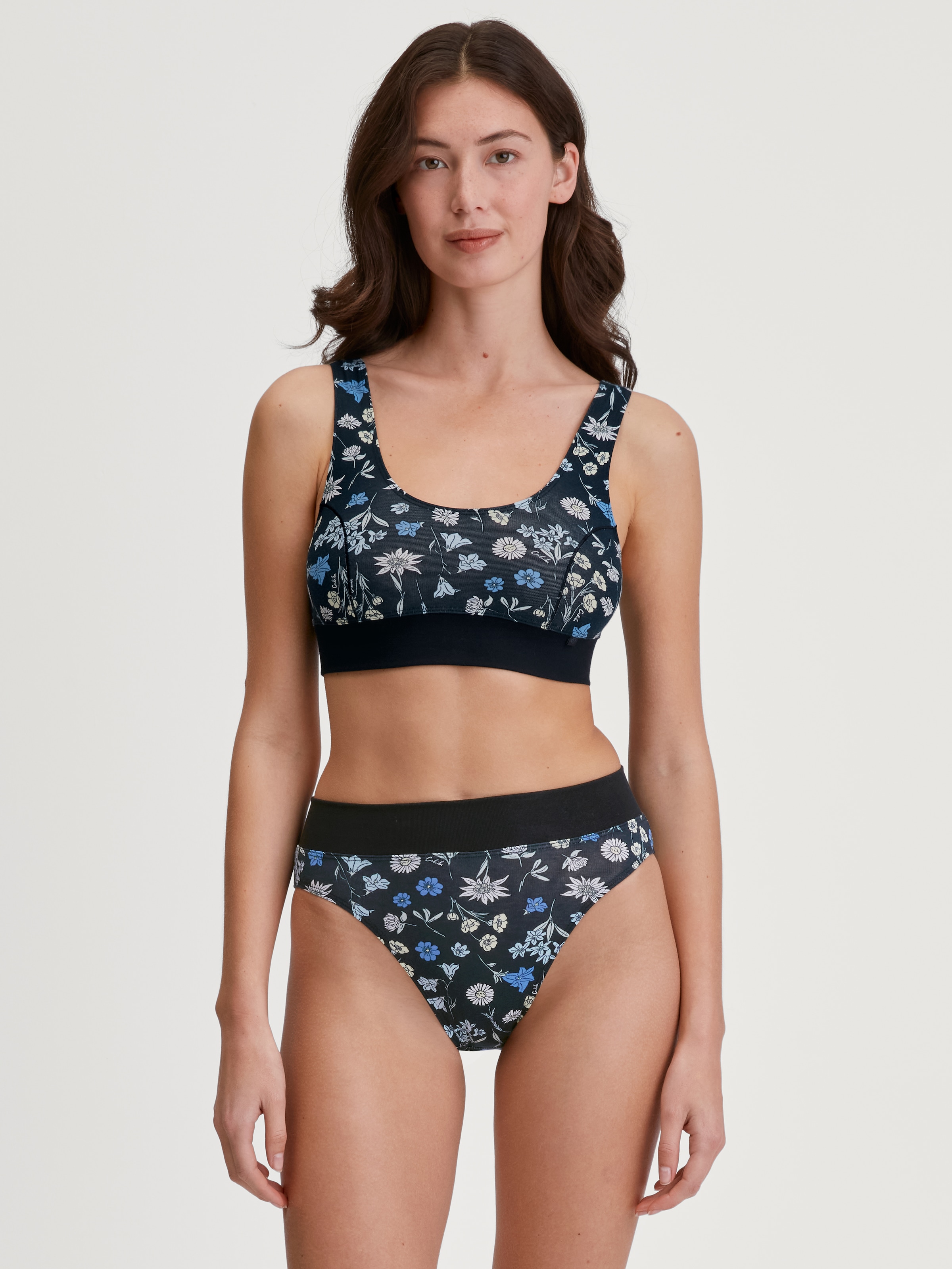 CALIDA High-Waist-Slip »Elastic Trend«, breiter Weichbund, elastisch, Single Jersey-Qualität, hoher Schnitt